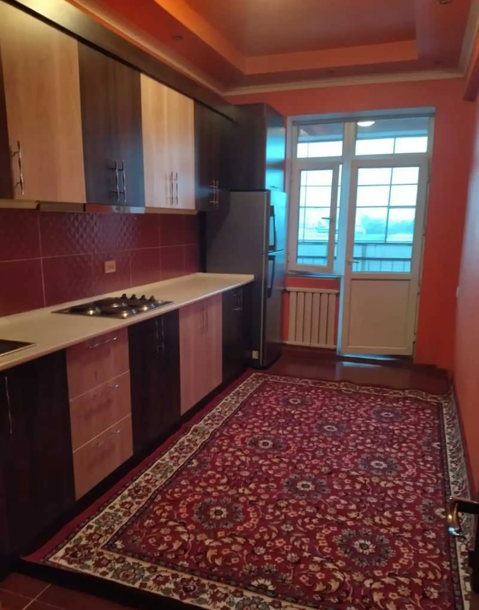 2-комн. квартира, 5 этаж, 80м², Фирдавси