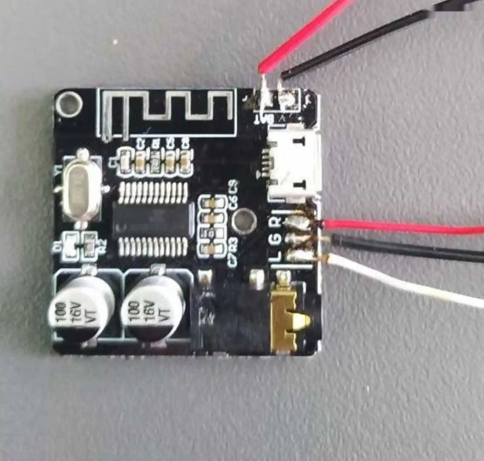 Bluetooth Aux адаптер