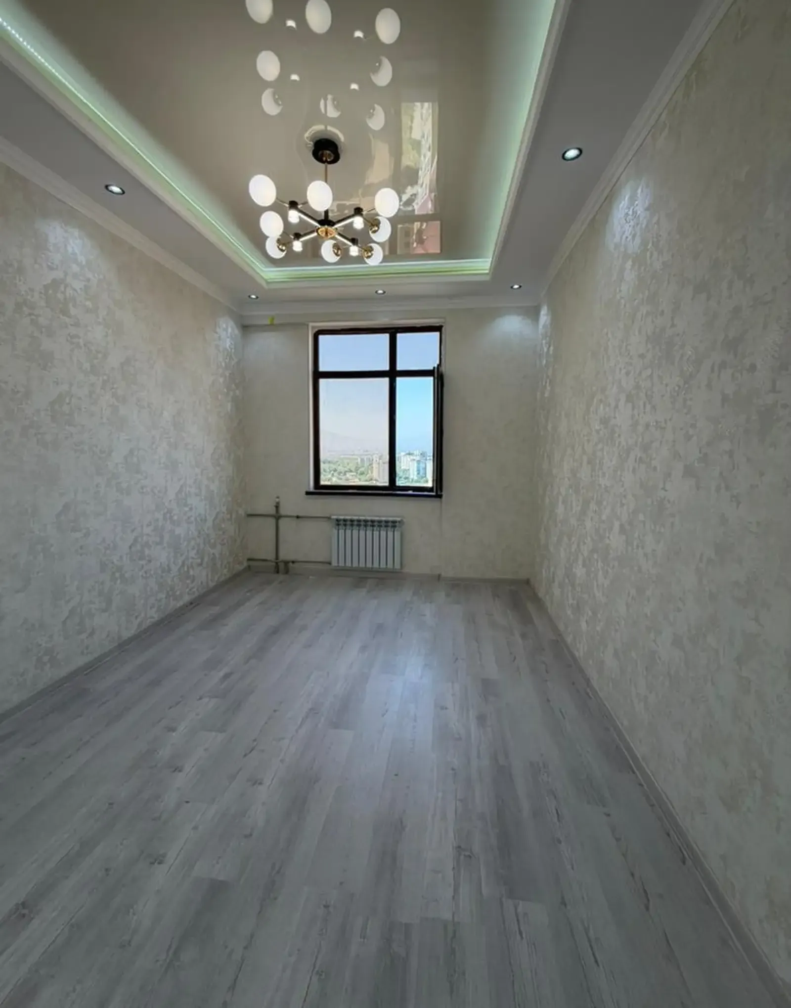 3-комн. квартира, 14 этаж, 100м², шохмансур поворот аэропорт 3 баз