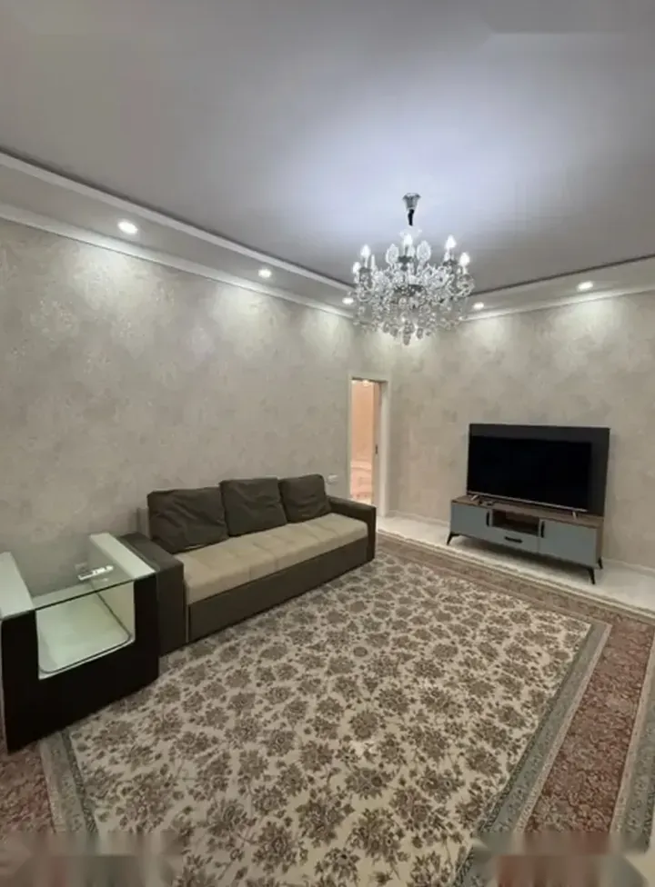 2-комн. квартира, 10 этаж, 65м², Шохмансур