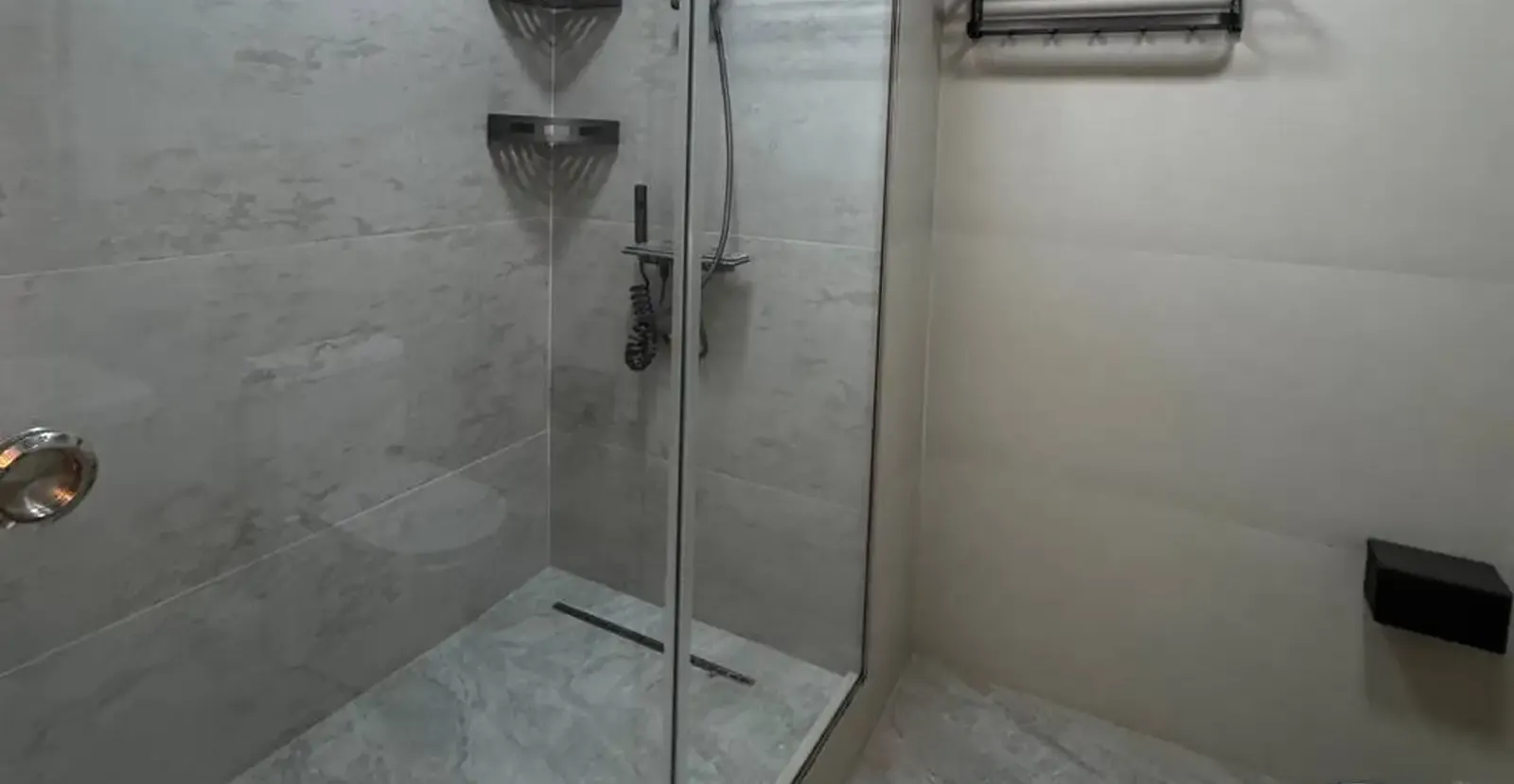 2-комн. квартира, 11 этаж, 74 м², 104 микрорайон