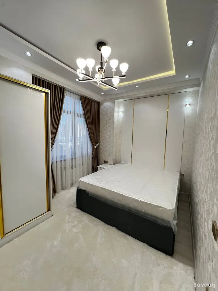 3-комн. квартира, 3 этаж, 82 м², сино