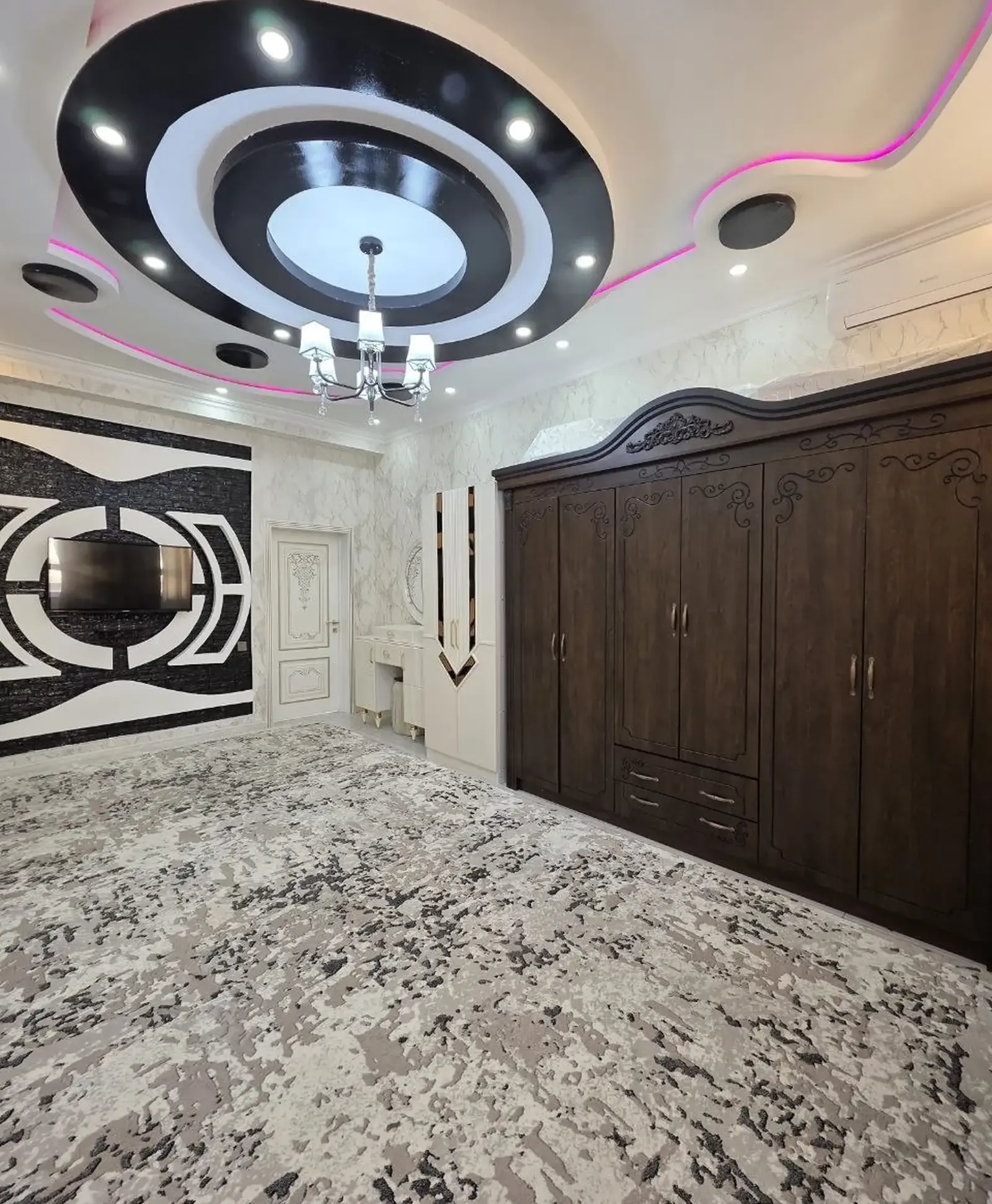 2-комн. квартира, 13 этаж, 57 м², Сомони Мерхгон