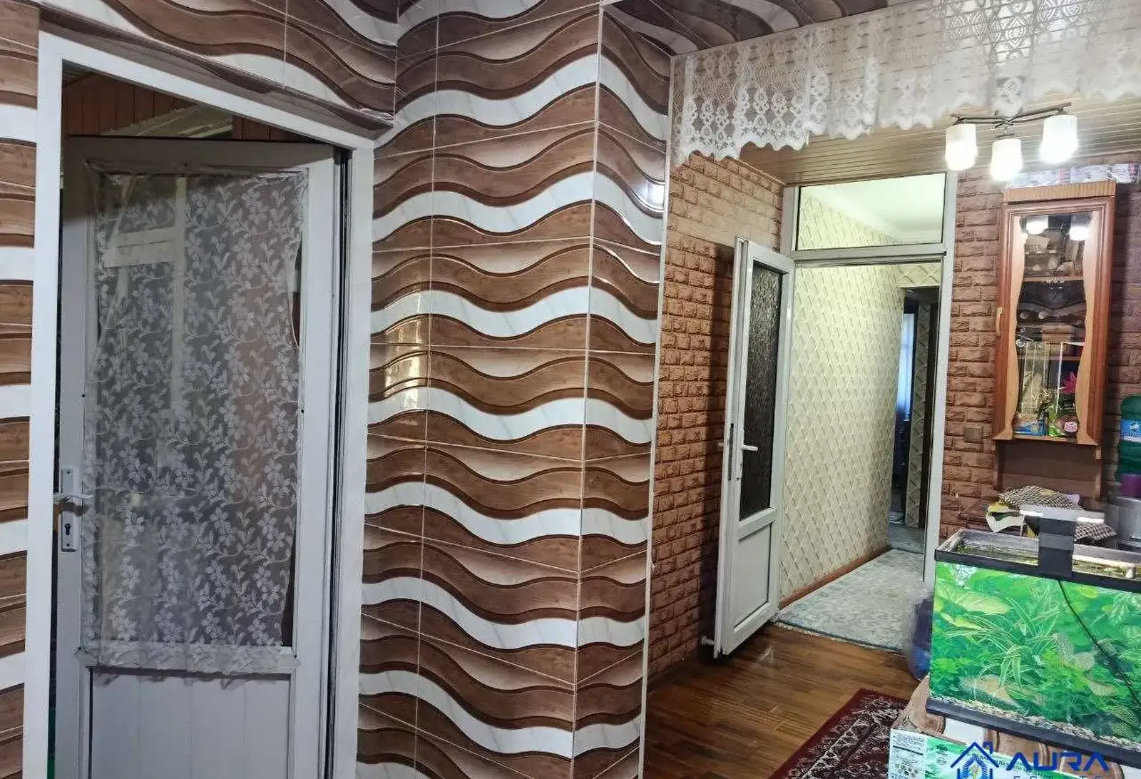 4-комн. квартира, 3 этаж, 80 м², Сино, Испечак