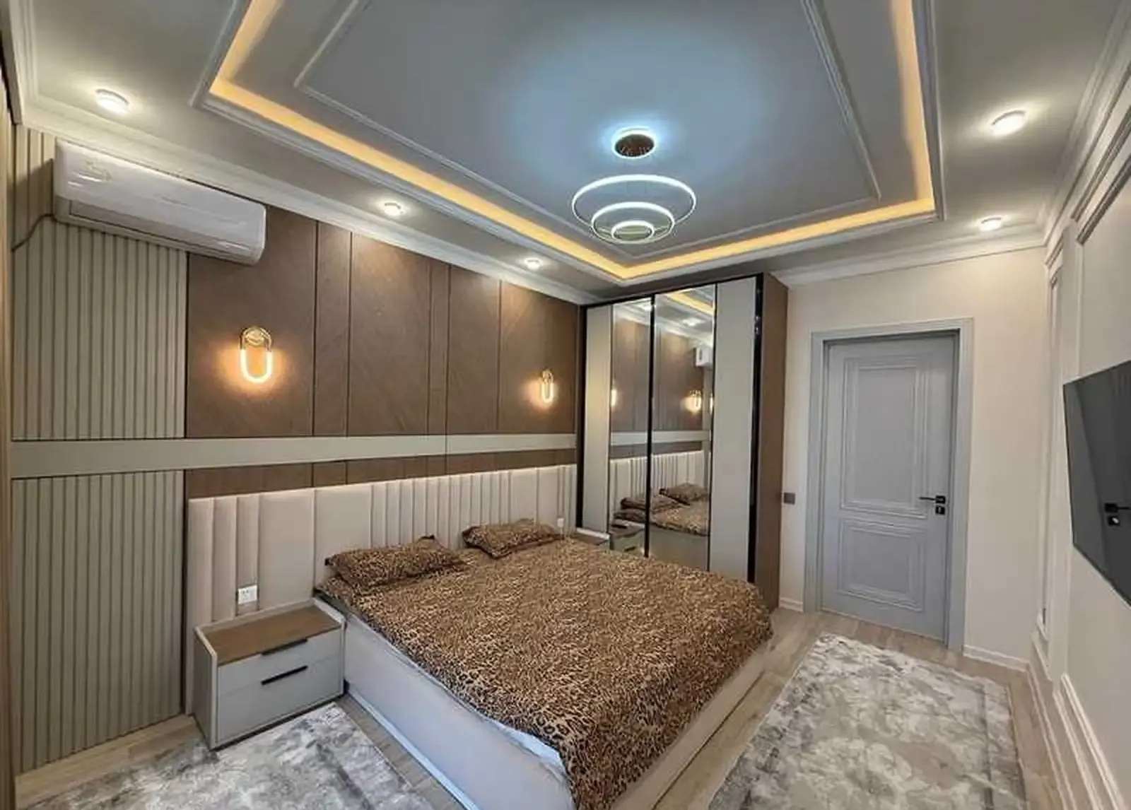 2-комн. квартира, 12 этаж, 90м², гостиница Hilton