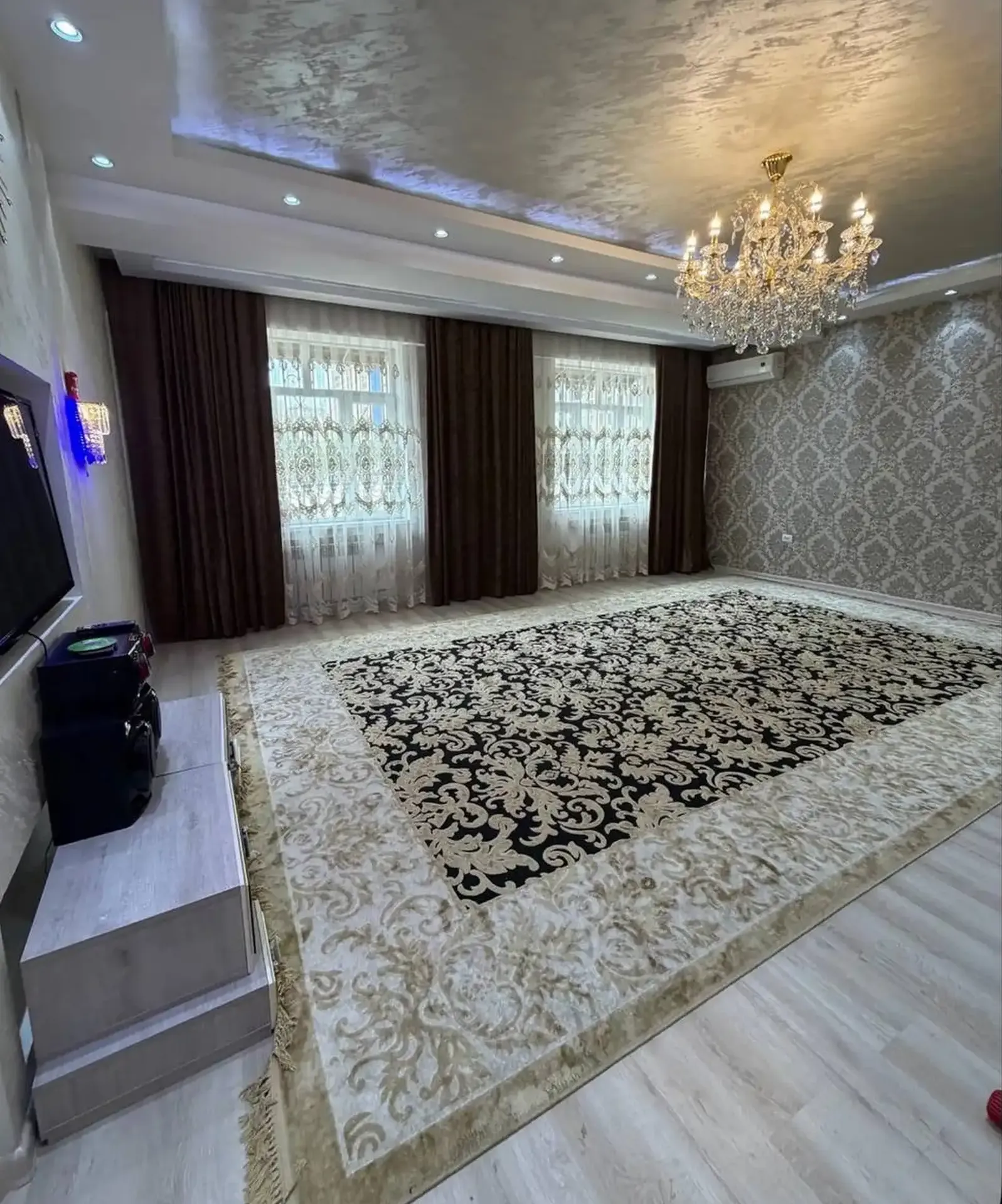 3-комн. квартира, 5 этаж, 128 м², Шохмансур