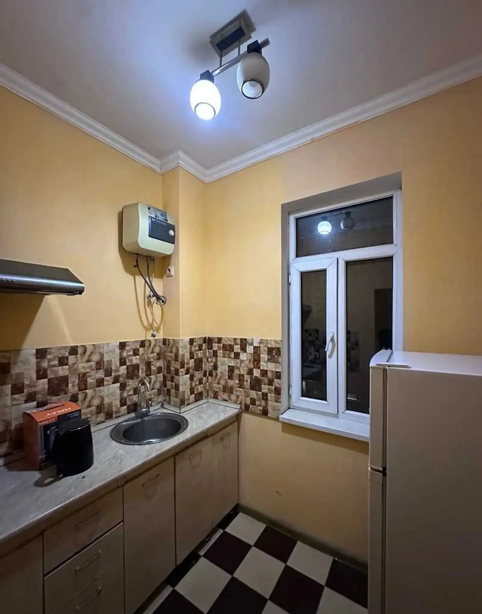2-комн. квартира, 10 этаж, 60м², 33 мкр