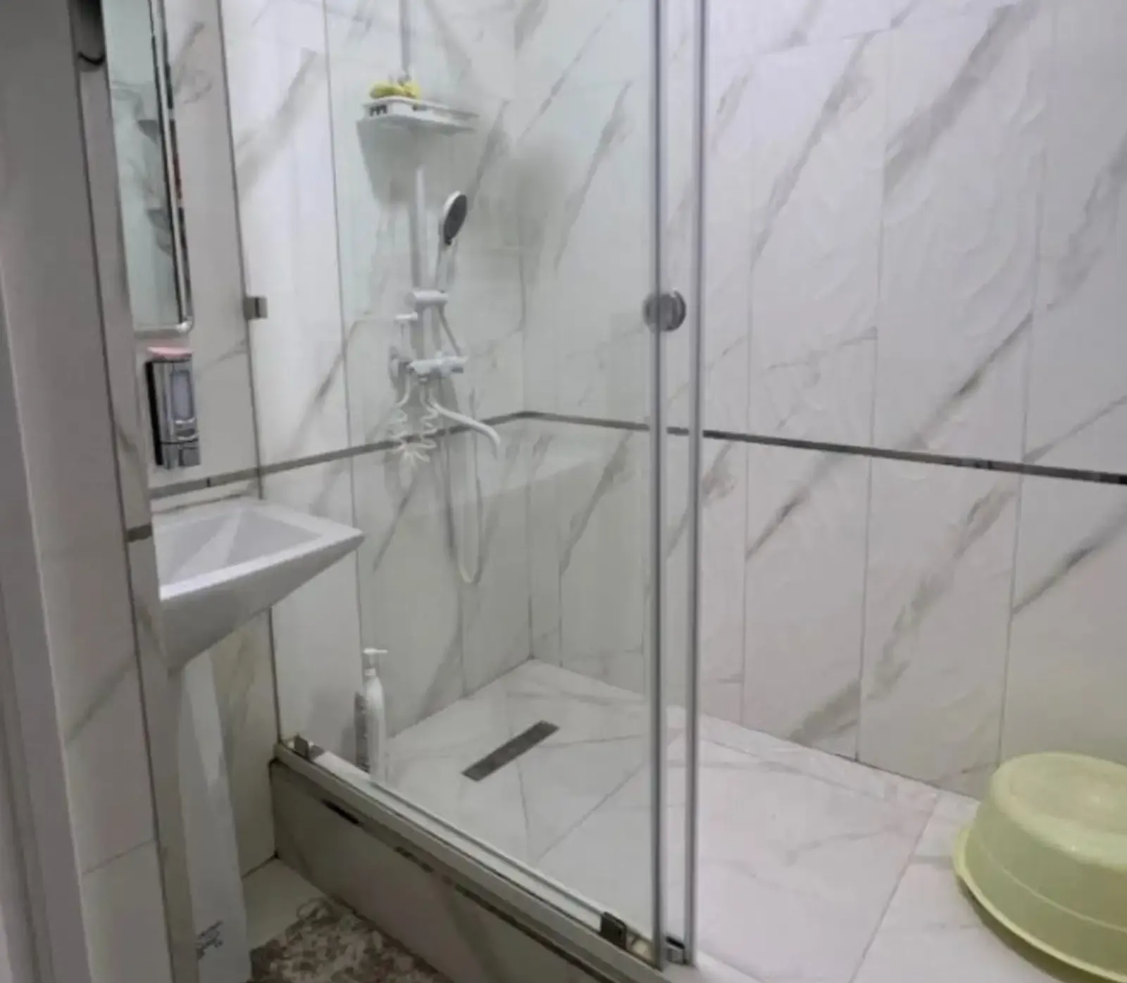 3-комн. квартира, 1 этаж, 90 м², 102 мкр, Пайкар