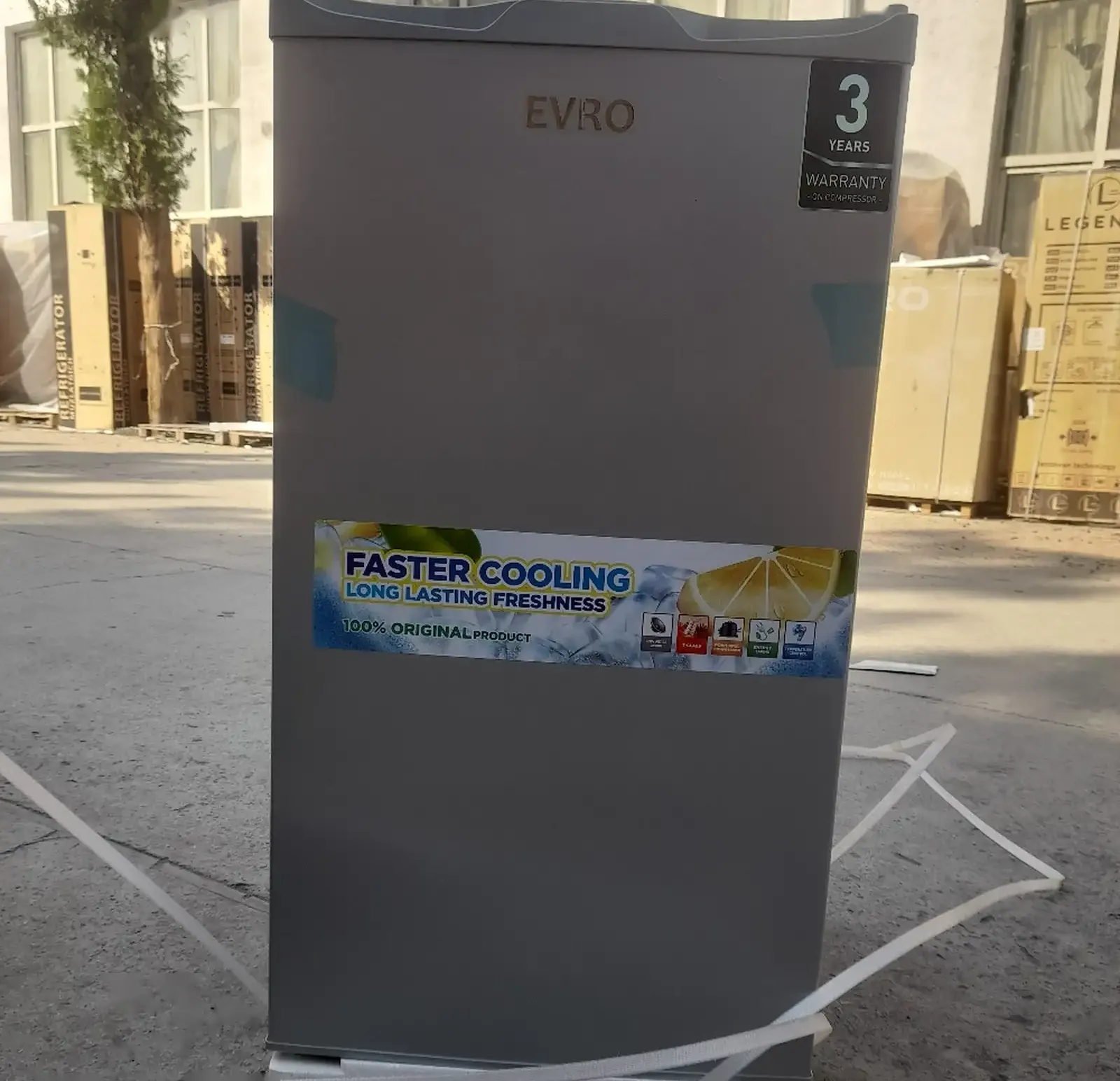 Холодильник Evro