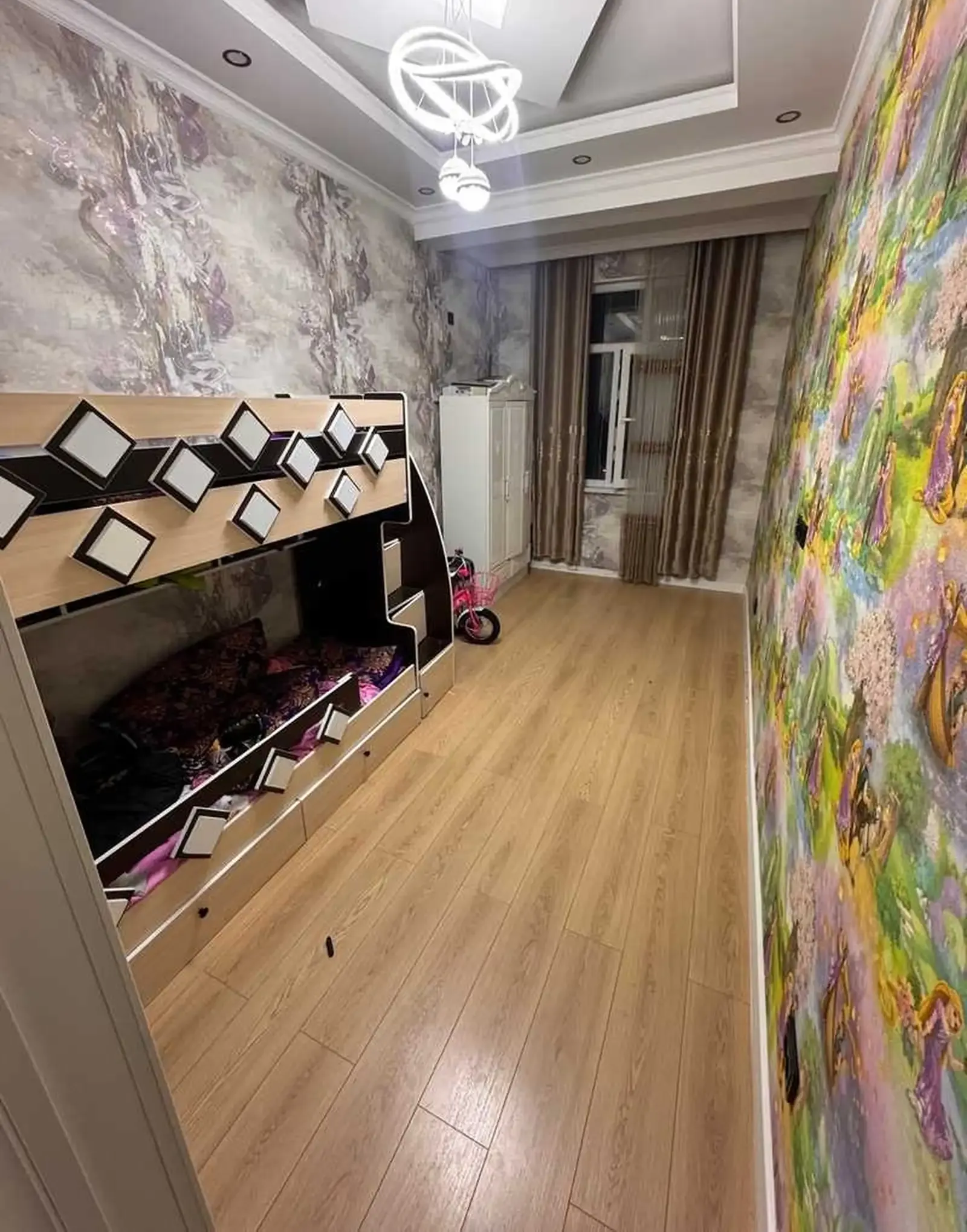3-комн. квартира, 6 этаж, 83м², И.Сомони