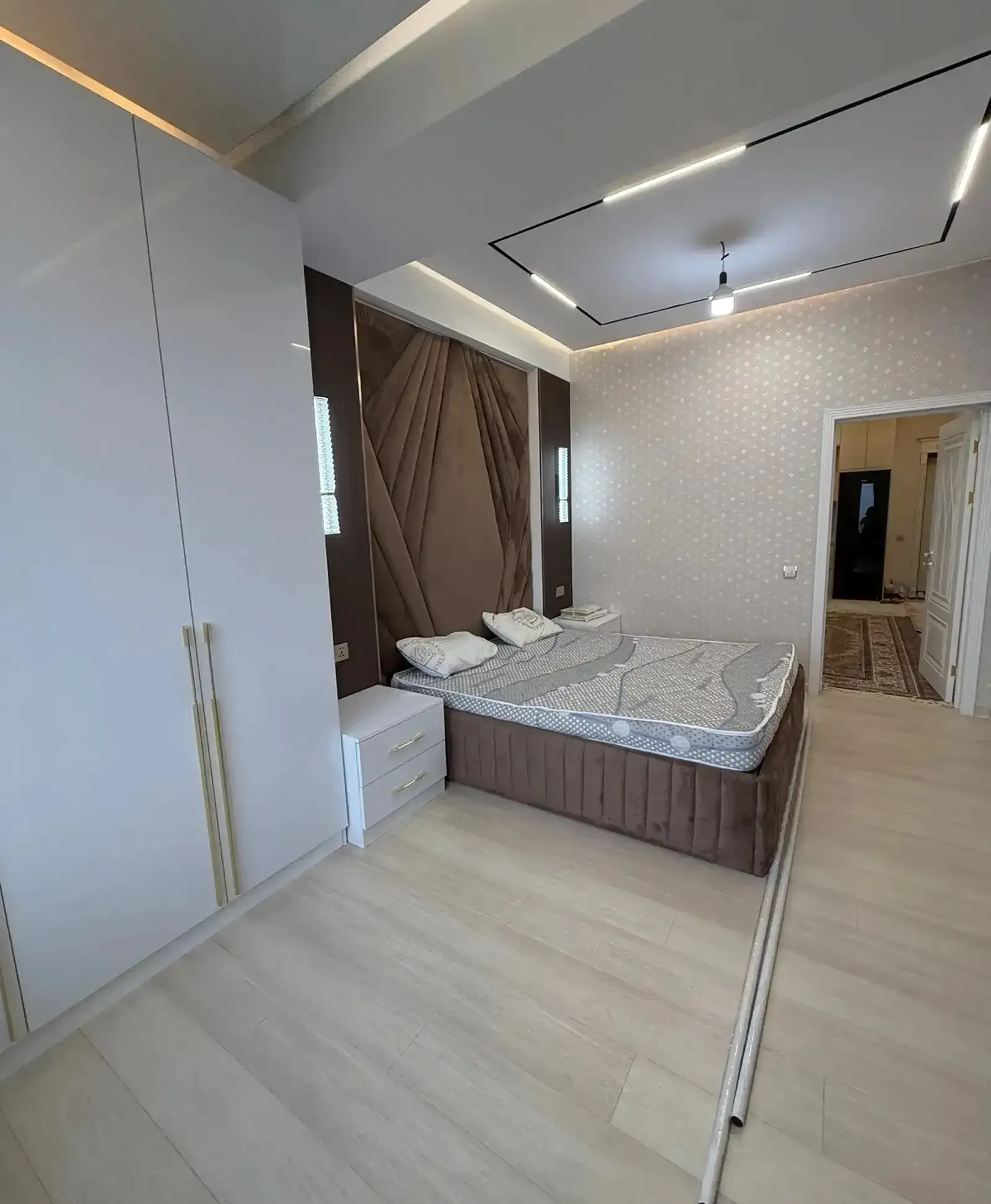 2-комн. квартира, 9 этаж, 70м², 82 мкр