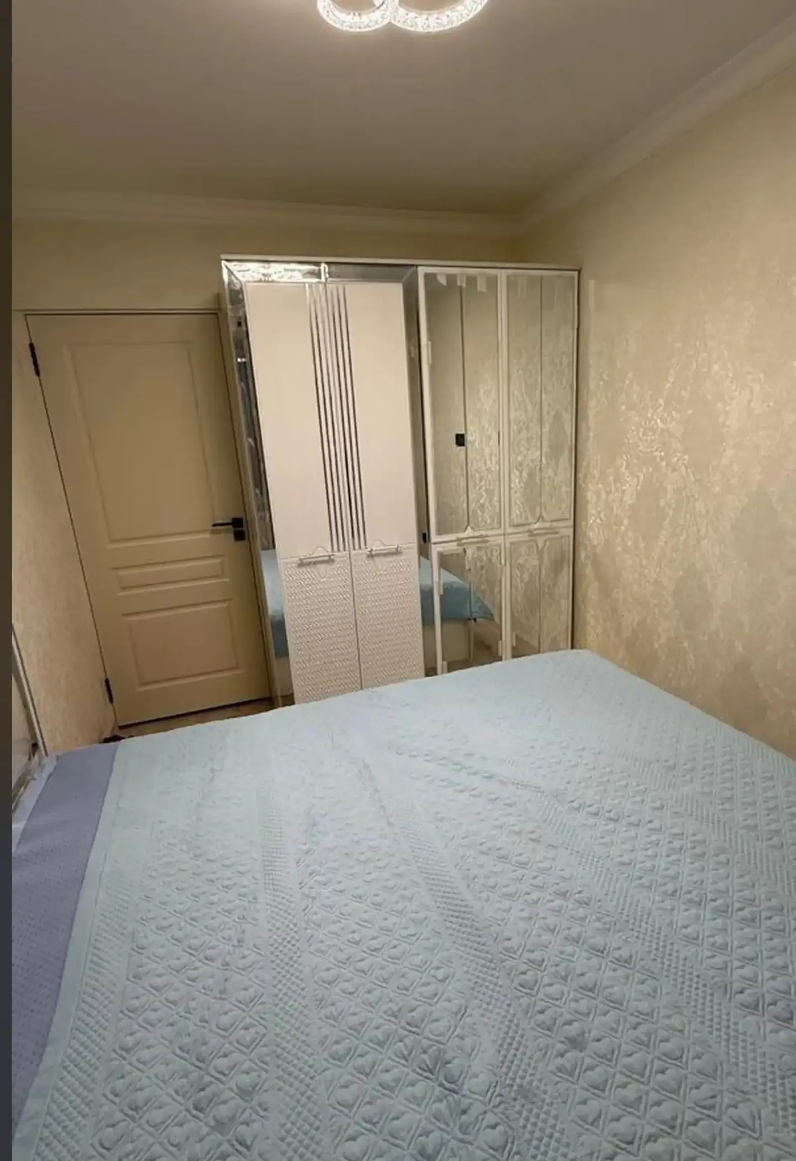 2-комн. квартира, 3 этаж, 51м², сино