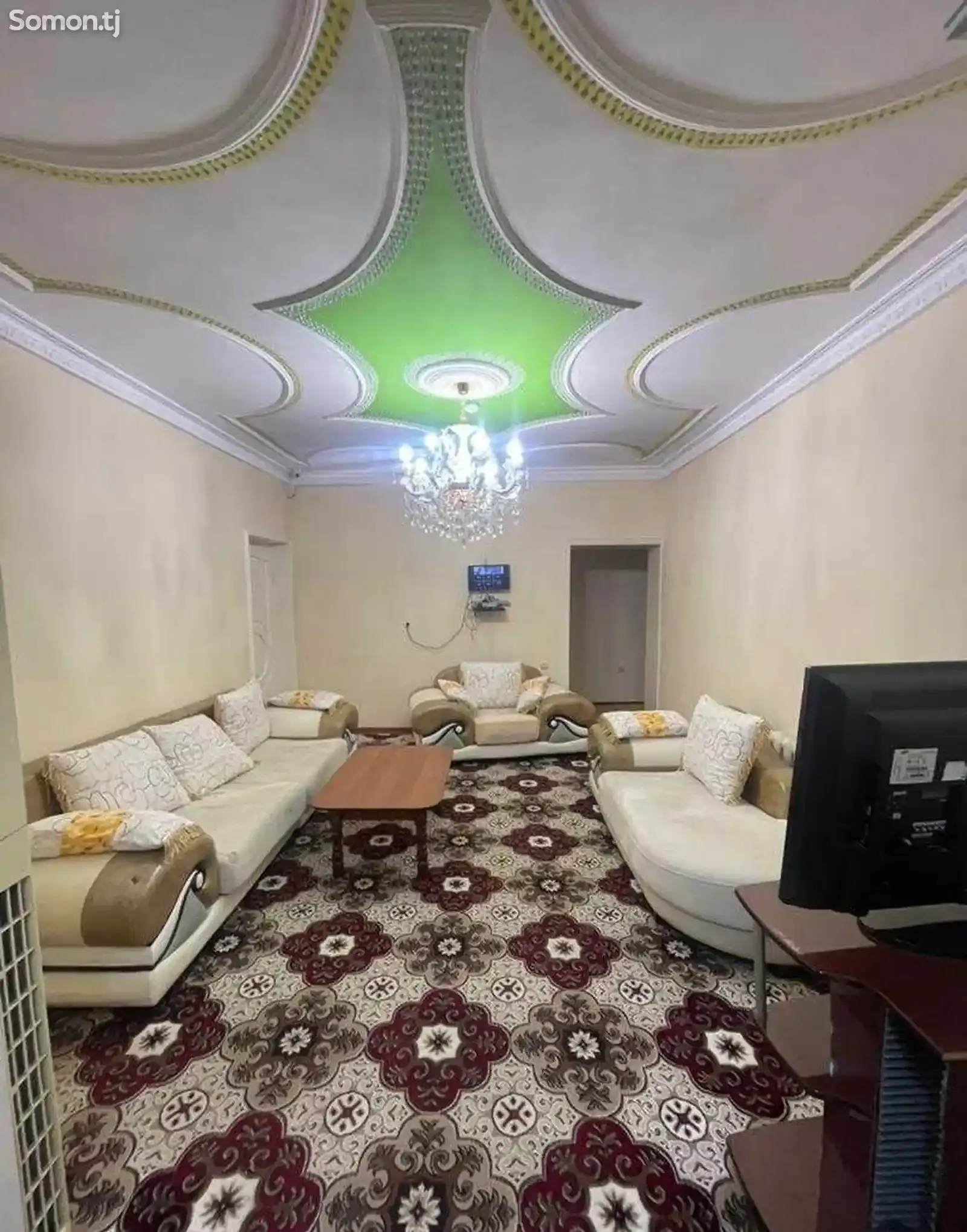 2-этажный, 8 комнатный дом, 630 м², Сомони