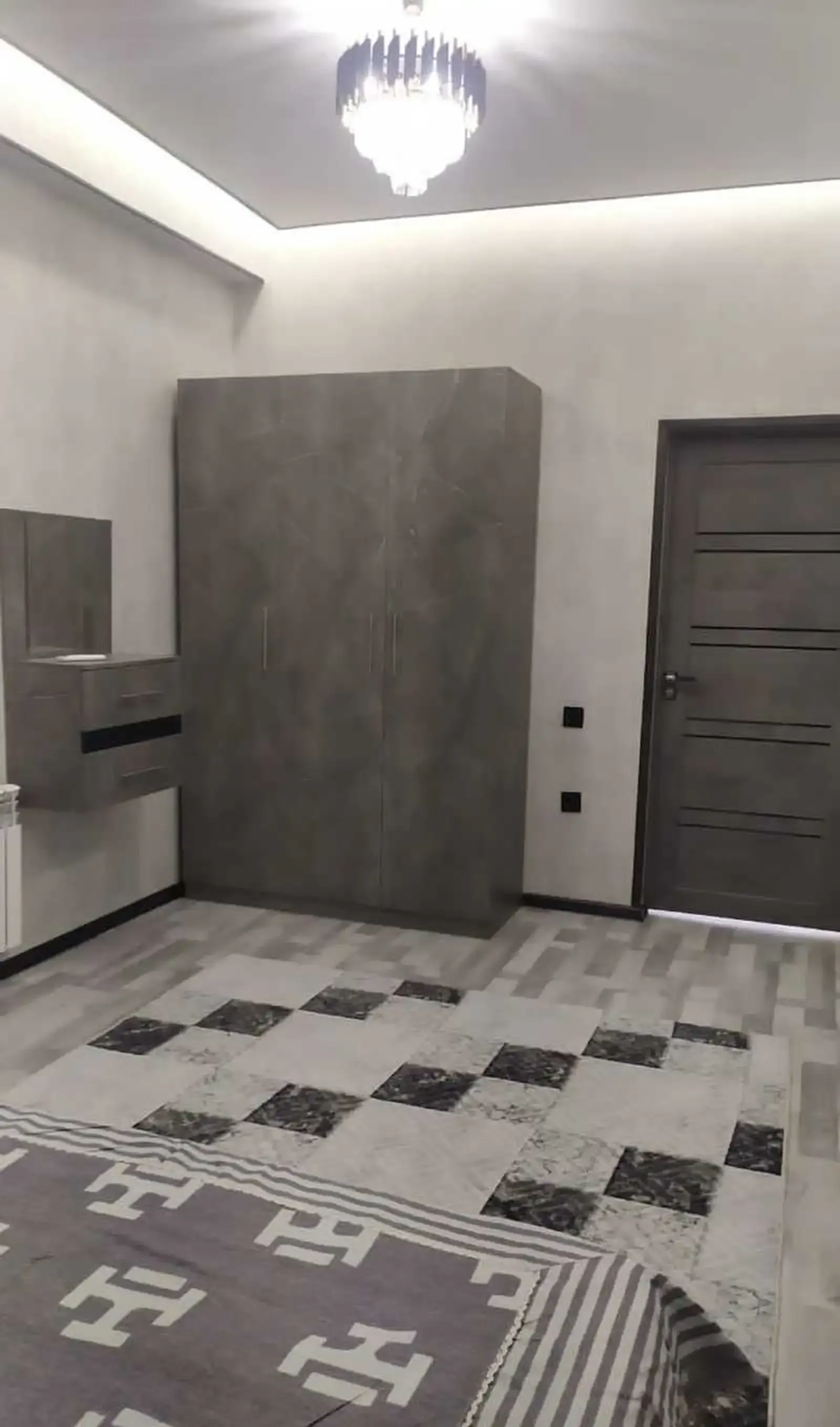 2-комн. квартира, 14 этаж, 57м², Овир
