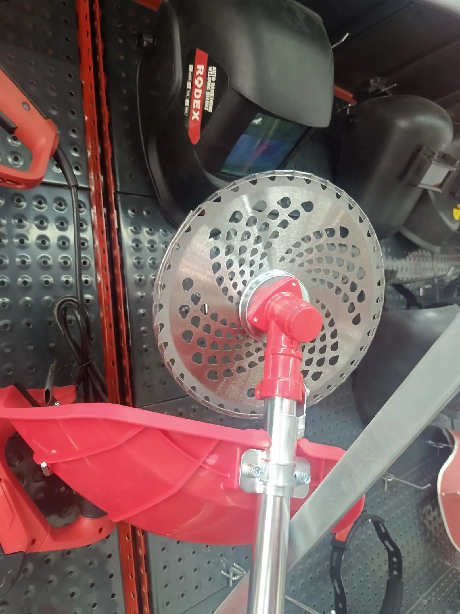 Бензиновая Газонокосилка