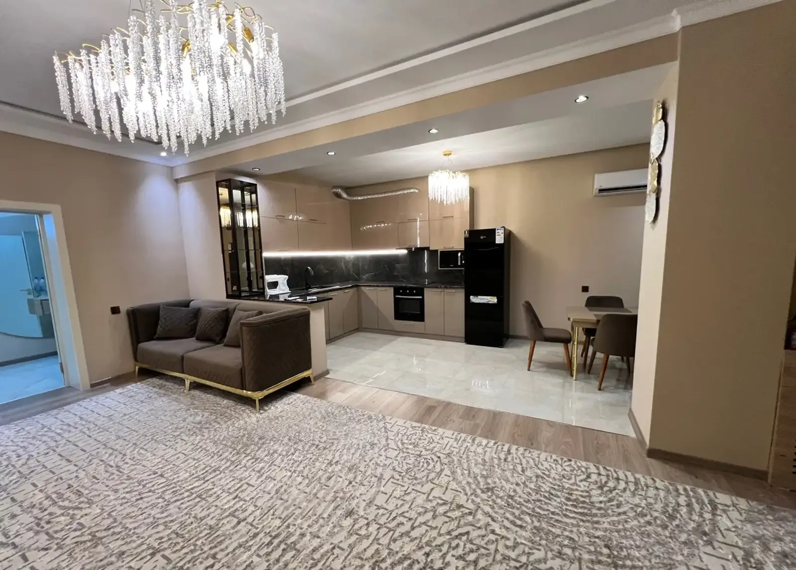 3-комн. квартира, 14 этаж, 103м², овир