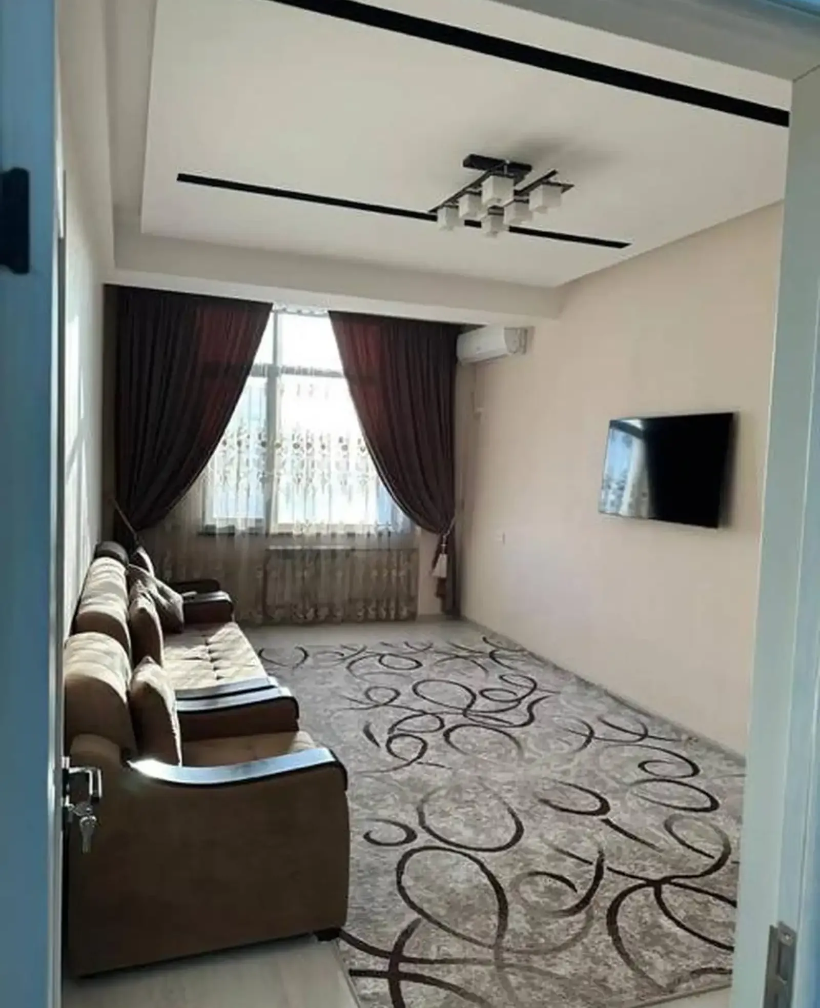 2-комн. квартира, 10 этаж, 67м², Сомони