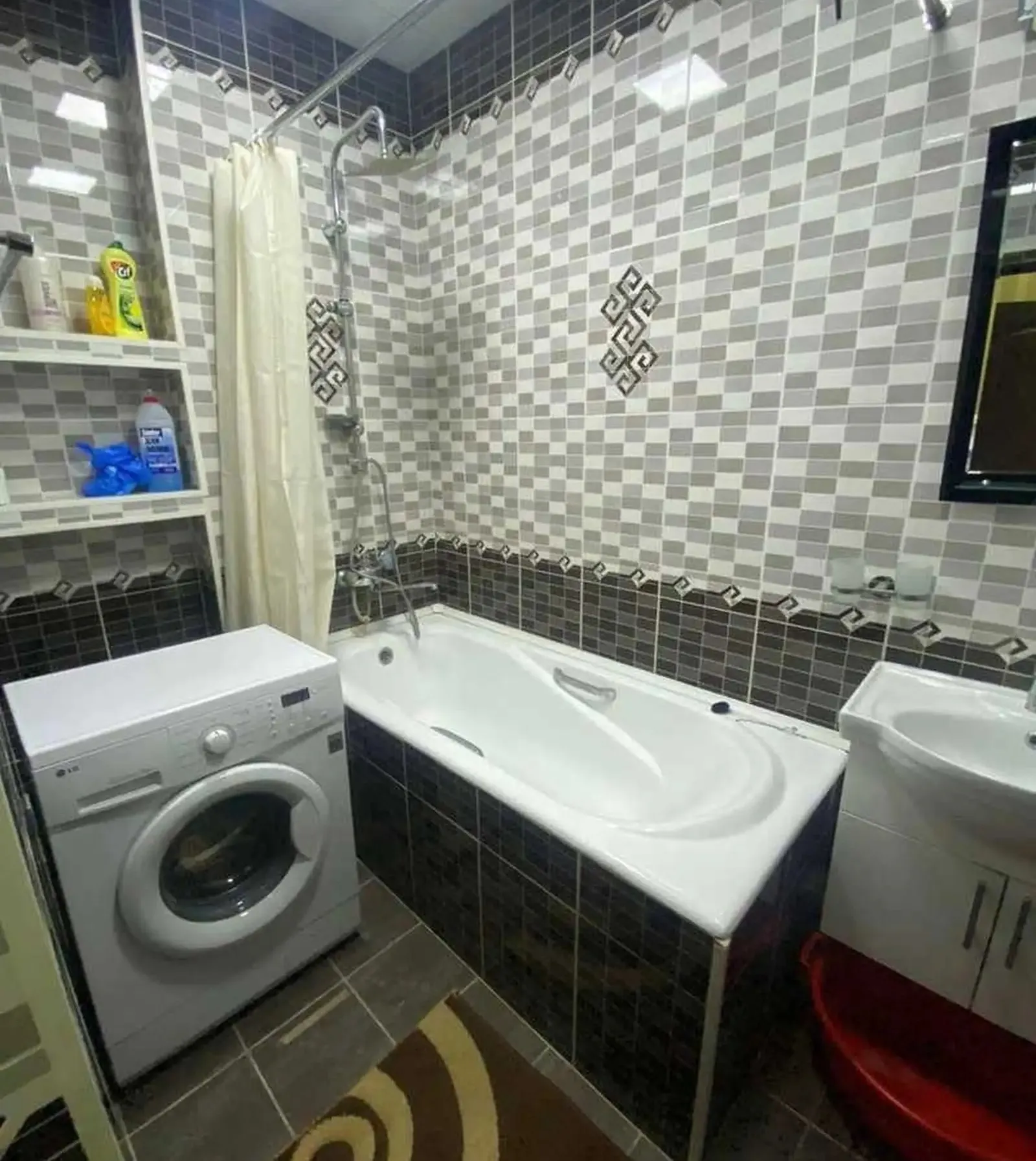 2-комн. квартира, 6 этаж, 92м², Шоҳмансур