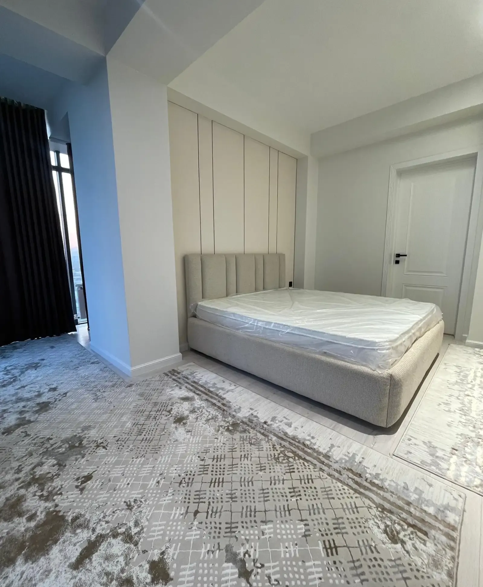 3-комн. квартира, 14 этаж, 123 м², Старый аэропорт