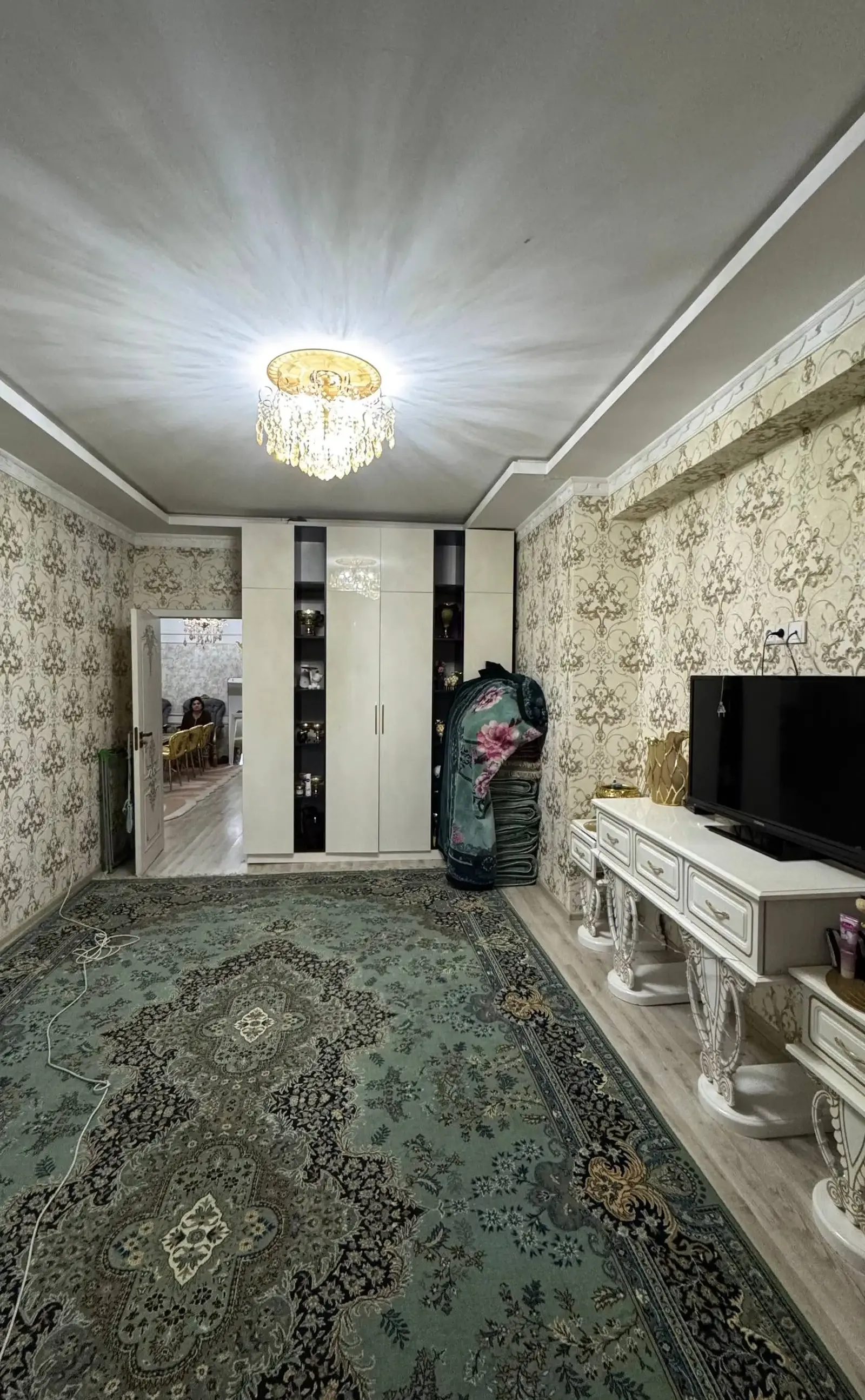 2-комн. квартира, 3 этаж, 74 м², Шохмансур