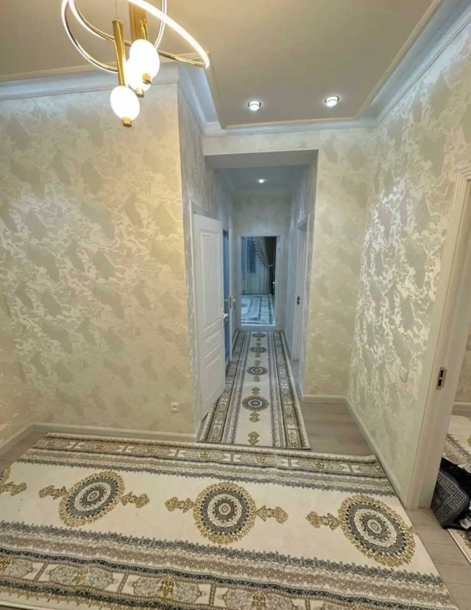 2-комн. квартира, 13 этаж, 60 м², Сино