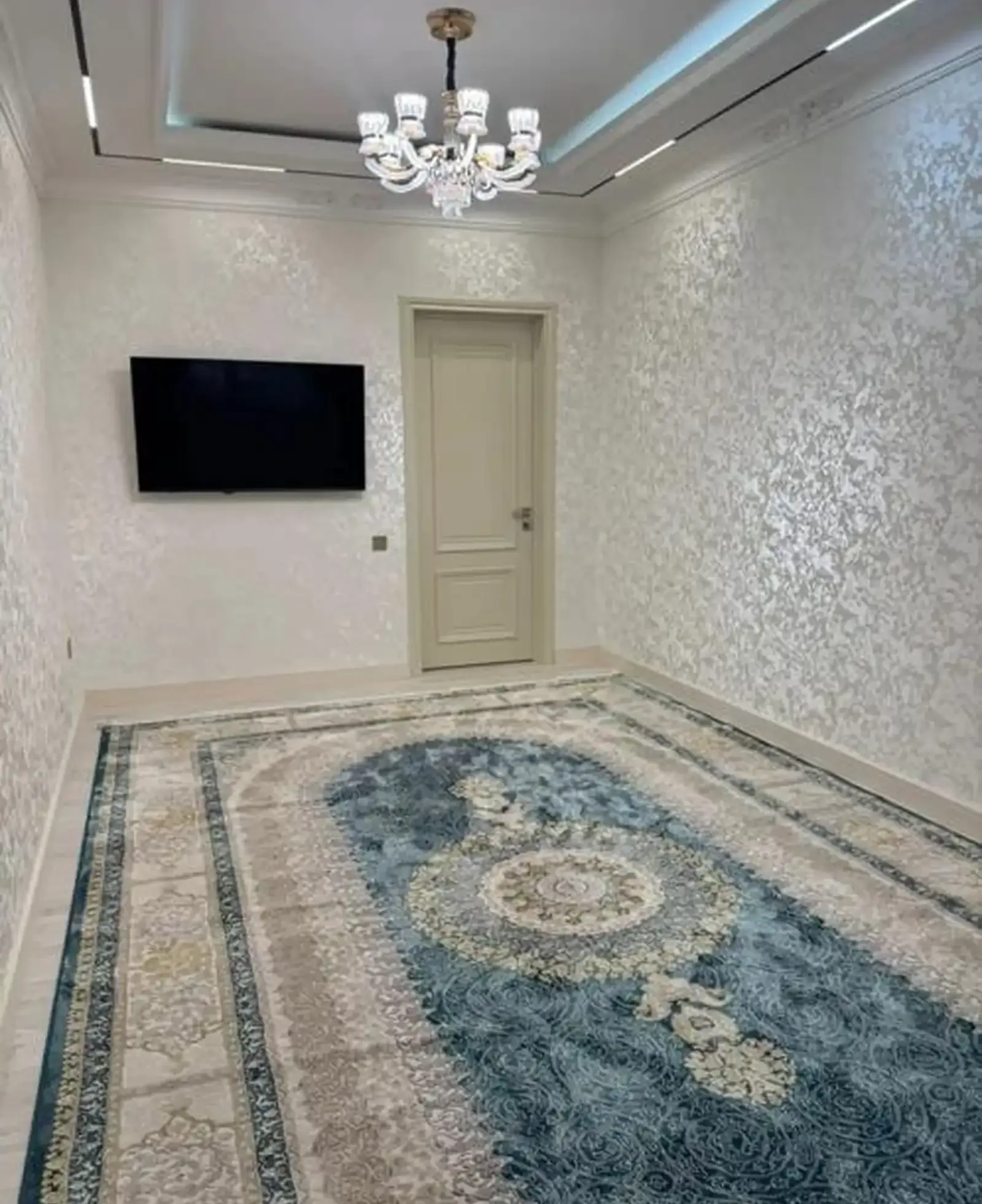 2-комн. квартира, 6 этаж, 65м², Сино
