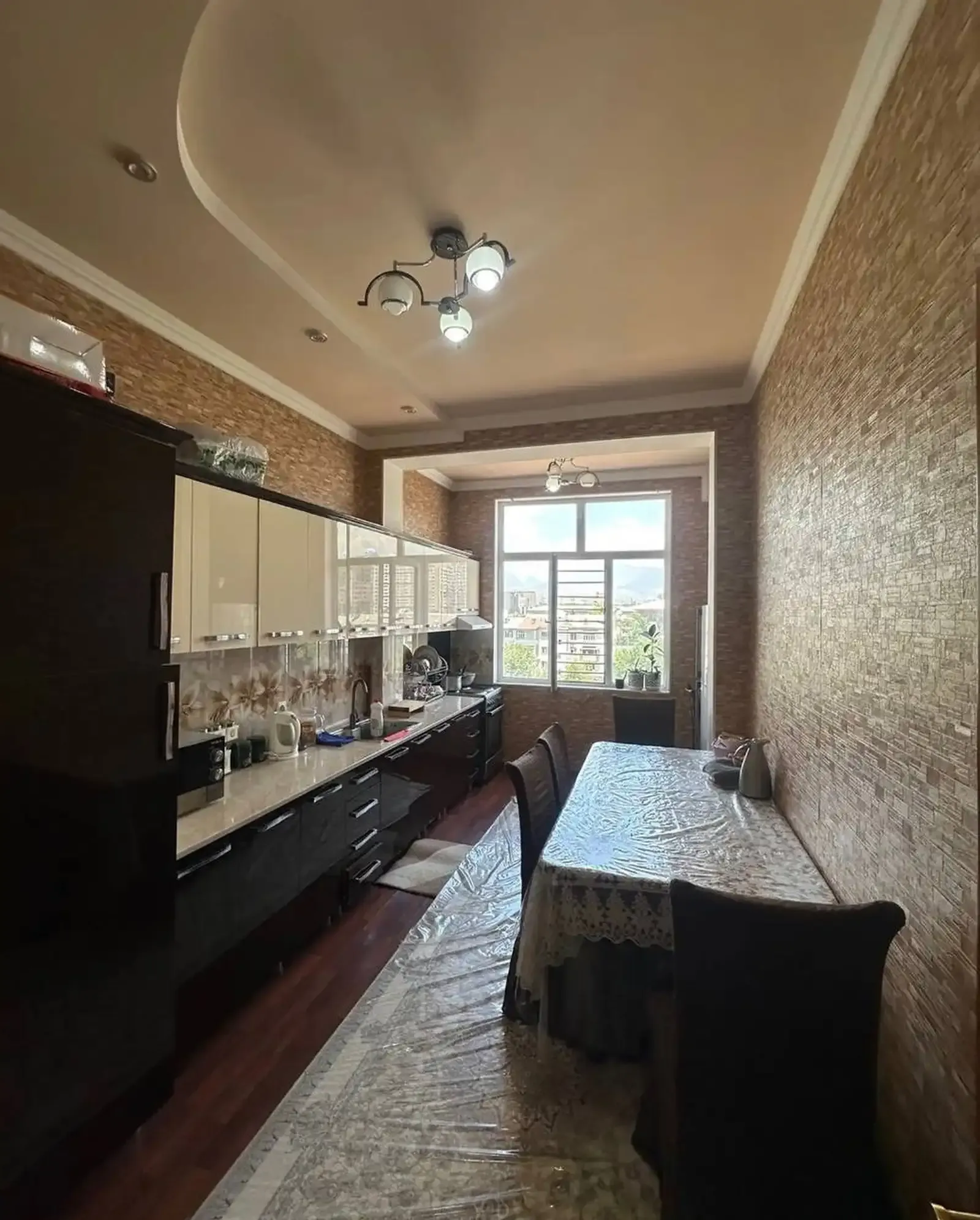 3-комн. квартира, 5 этаж, 93 м², Фирдавси