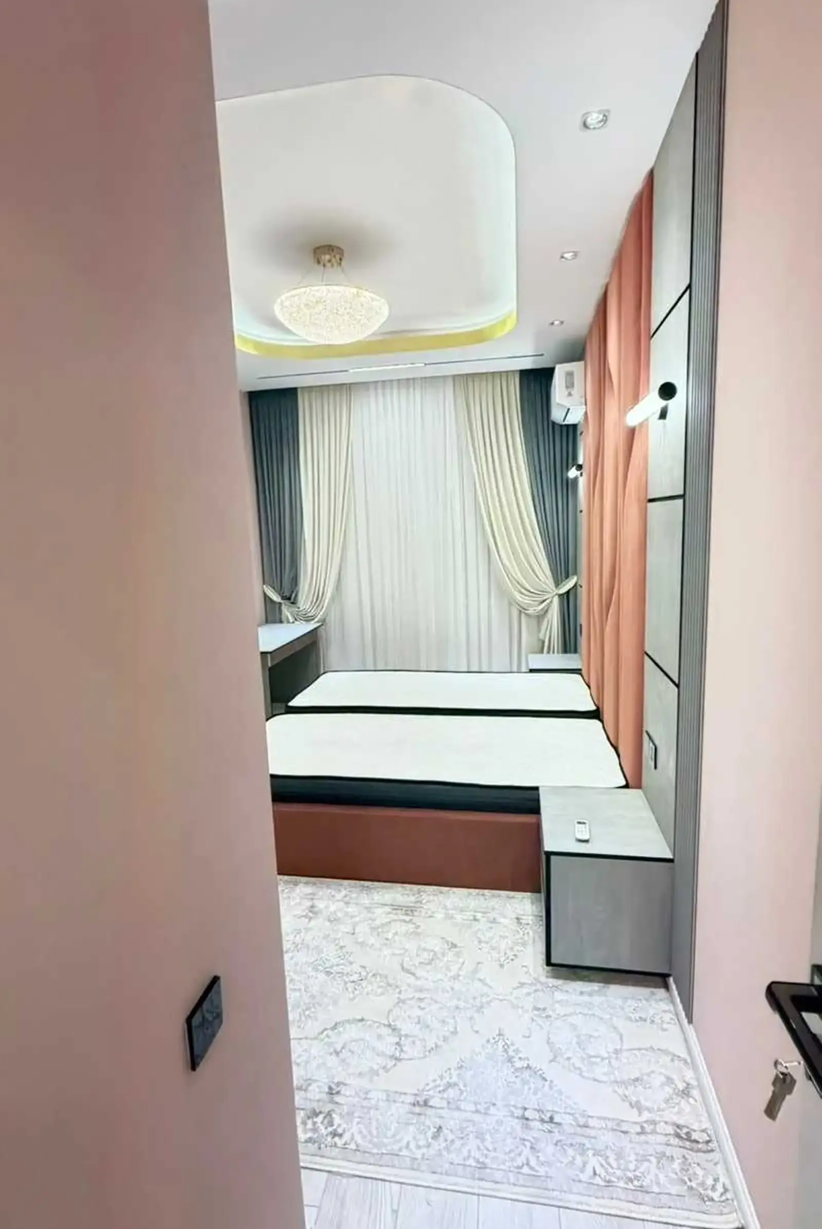 3-комн. квартира, 11 этаж, 105м², Исмоили Сомонӣ