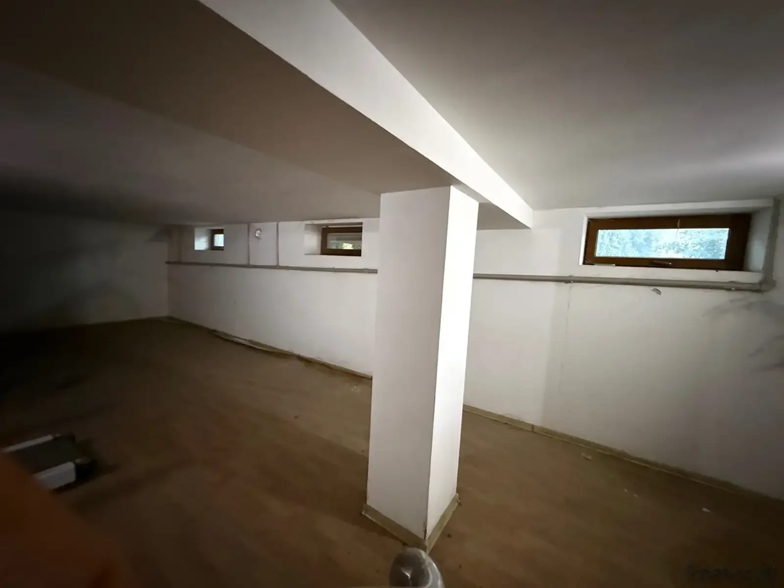 3-этажный, 10 комнатный дом, 1000 м², Зарафшон, Чорьякарон, Национальный парк, Района Сино — фото 7