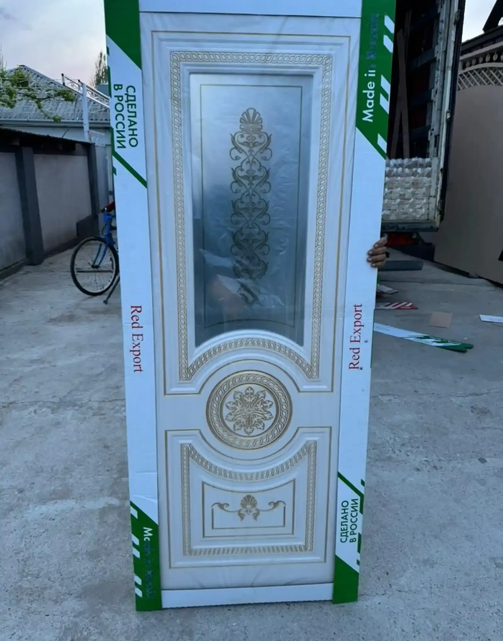 Дверь