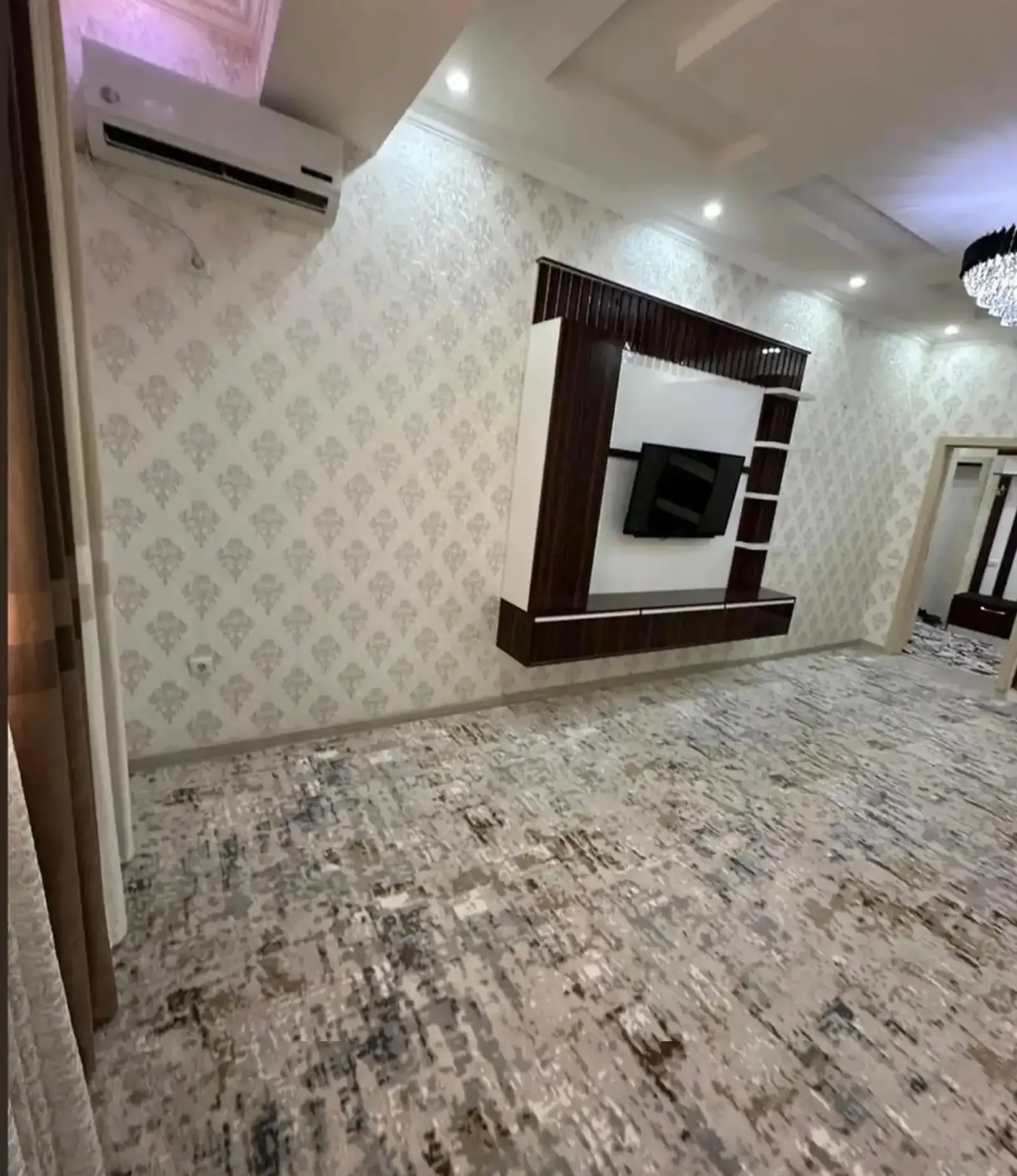 2-комн. квартира, 8 этаж, 56м², Фирдавси