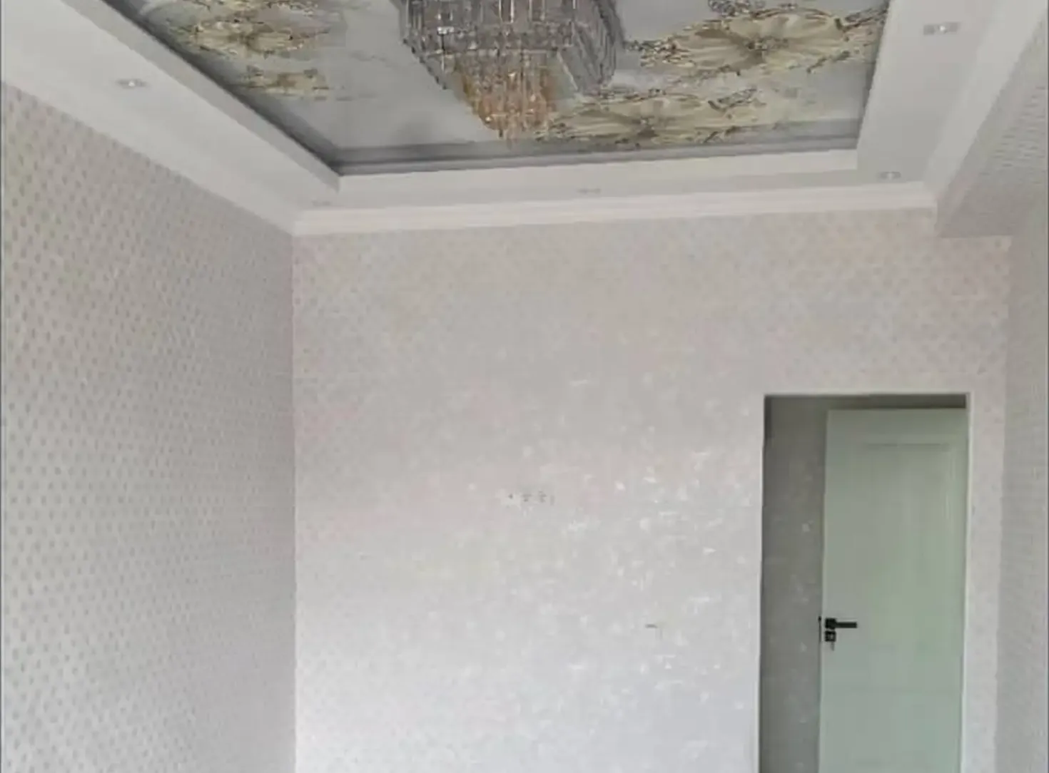 3-комн. квартира, 2 этаж, 85м², Шохмансур