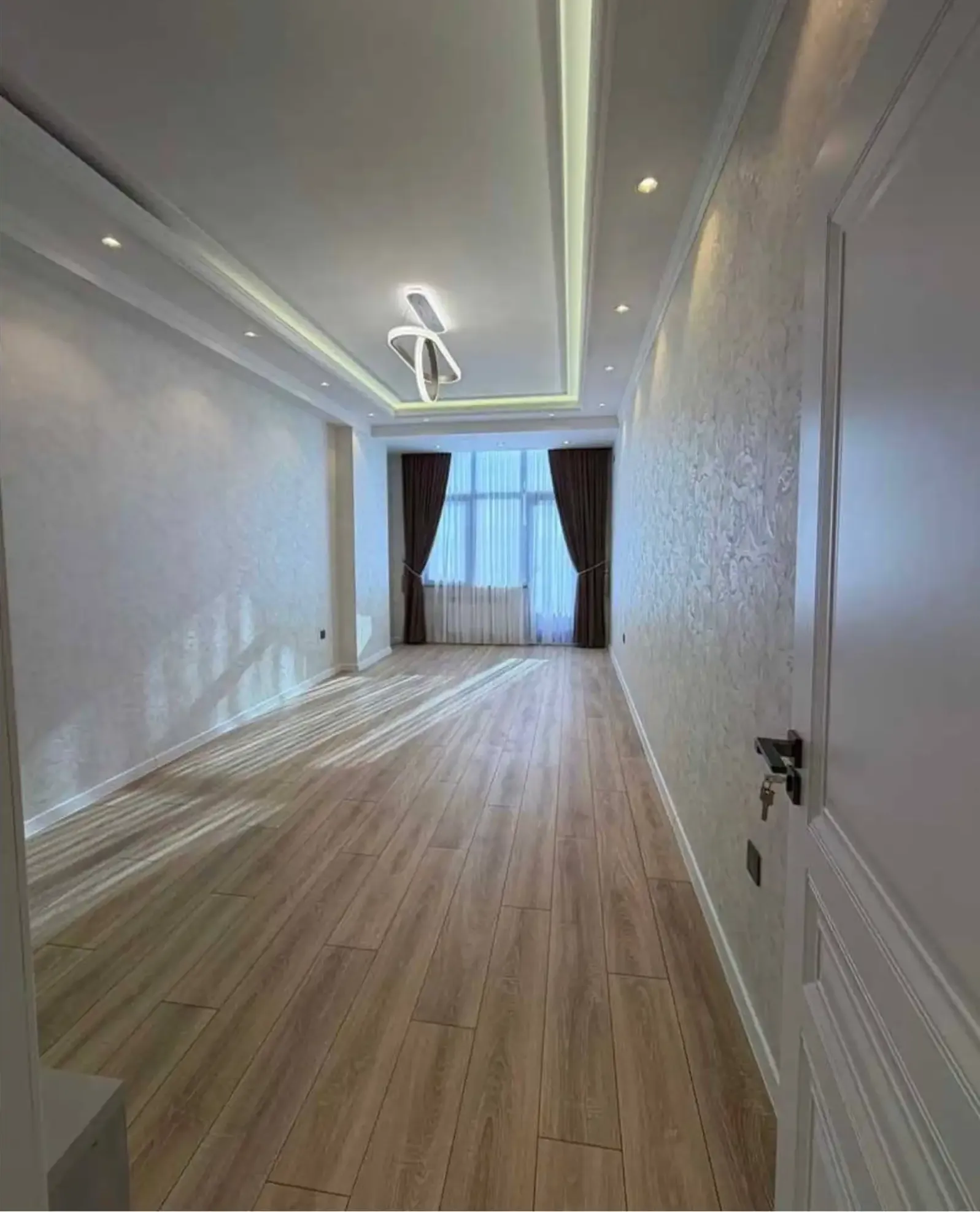 2-комн. квартира, 11 этаж, 61 м², Сино