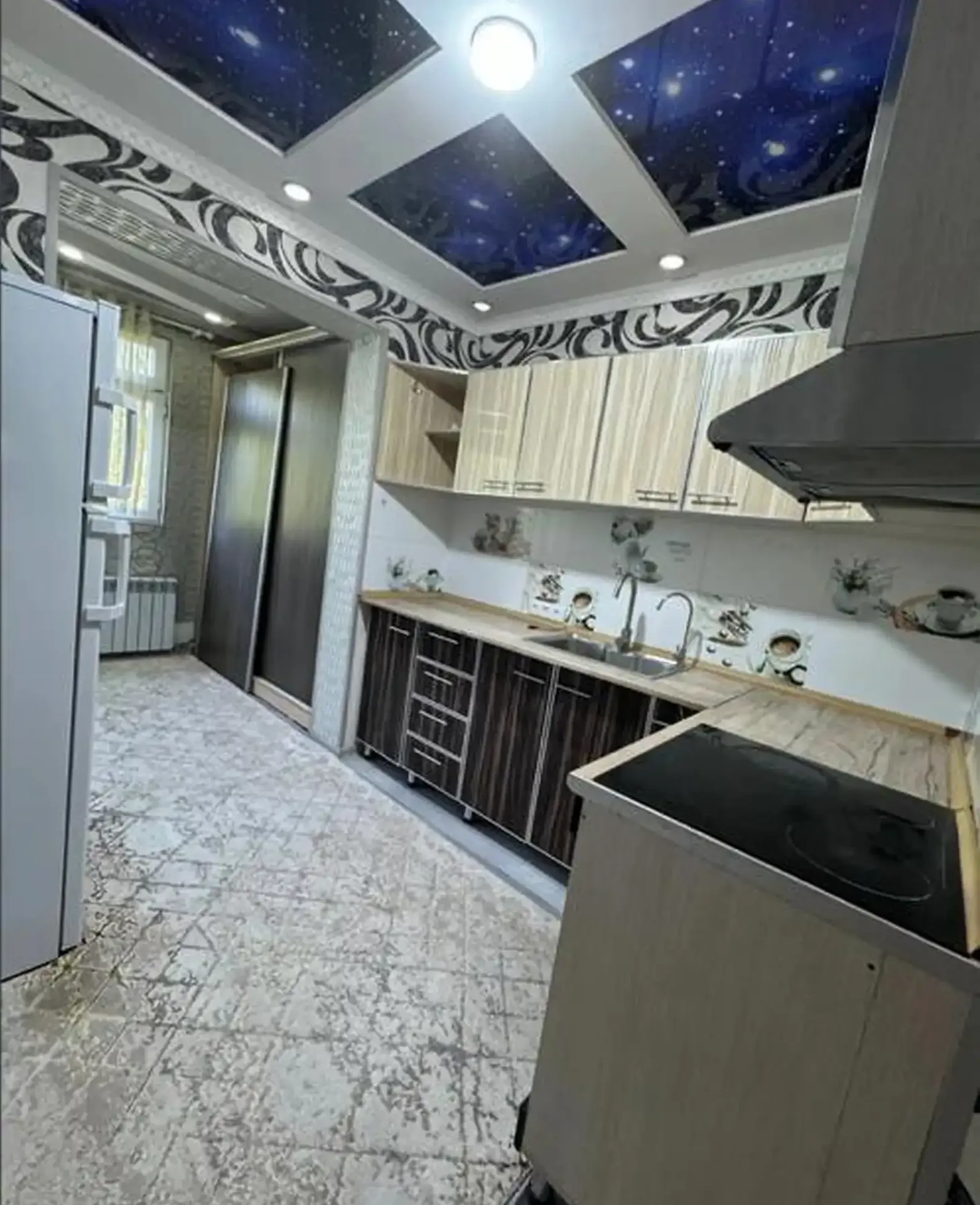 2-комн. квартира, 4 этаж, 65м², Сино
