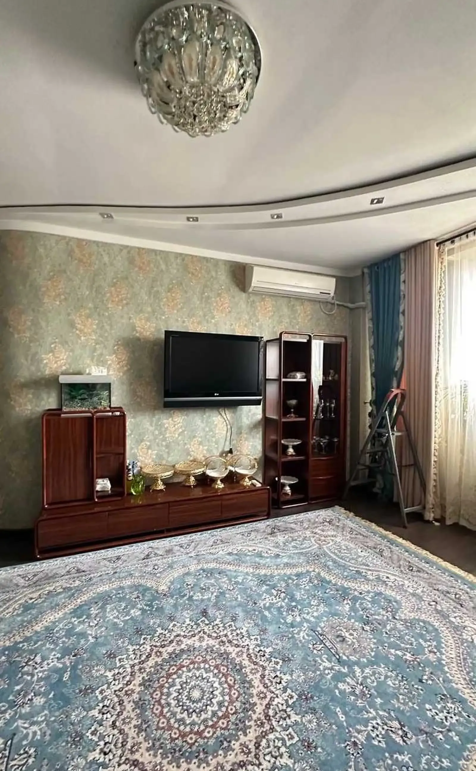 2-комн. квартира, 2 этаж, 102м², Сомони
