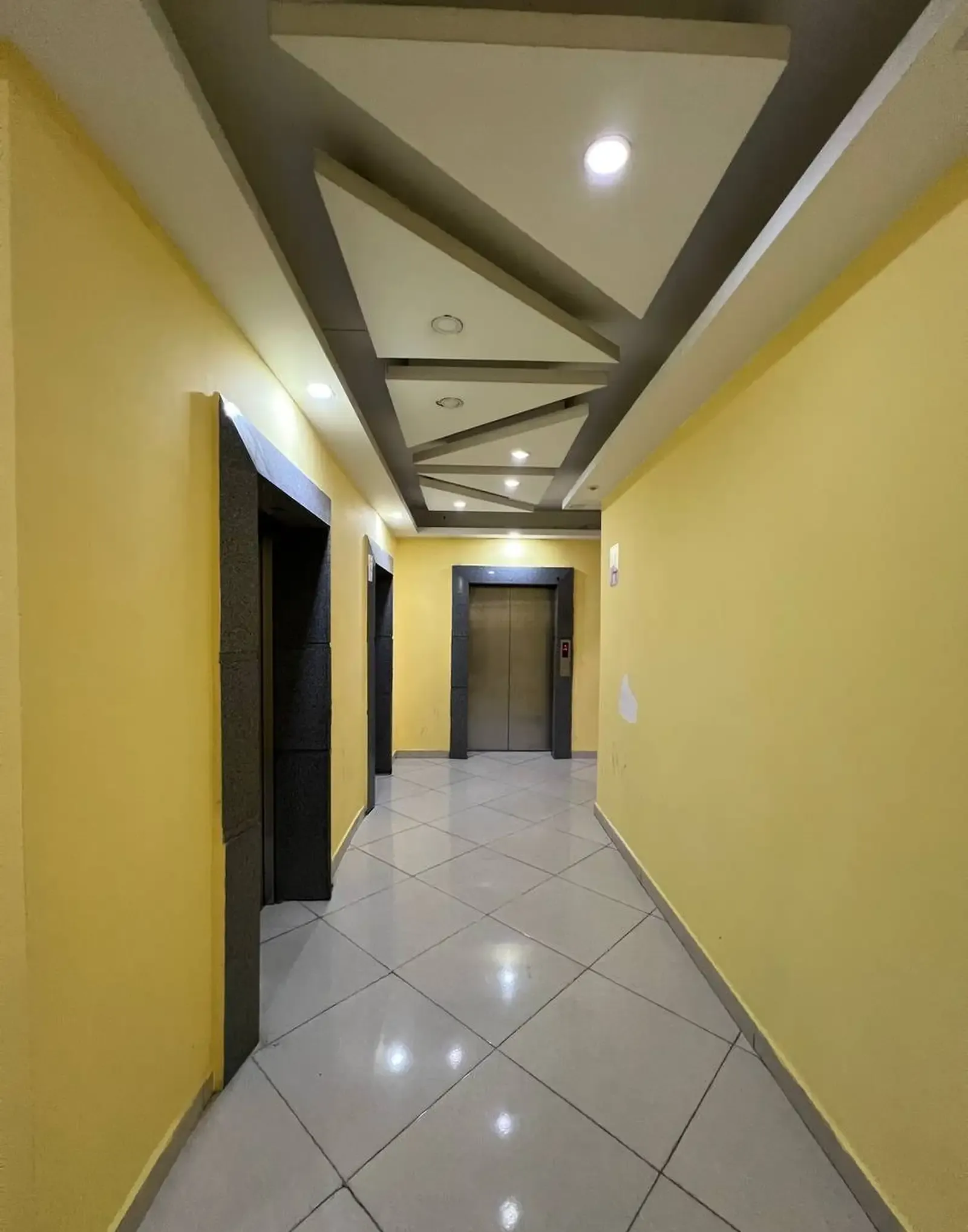 2-комн. квартира, 14 этаж, 74 м², Спартак,Симург