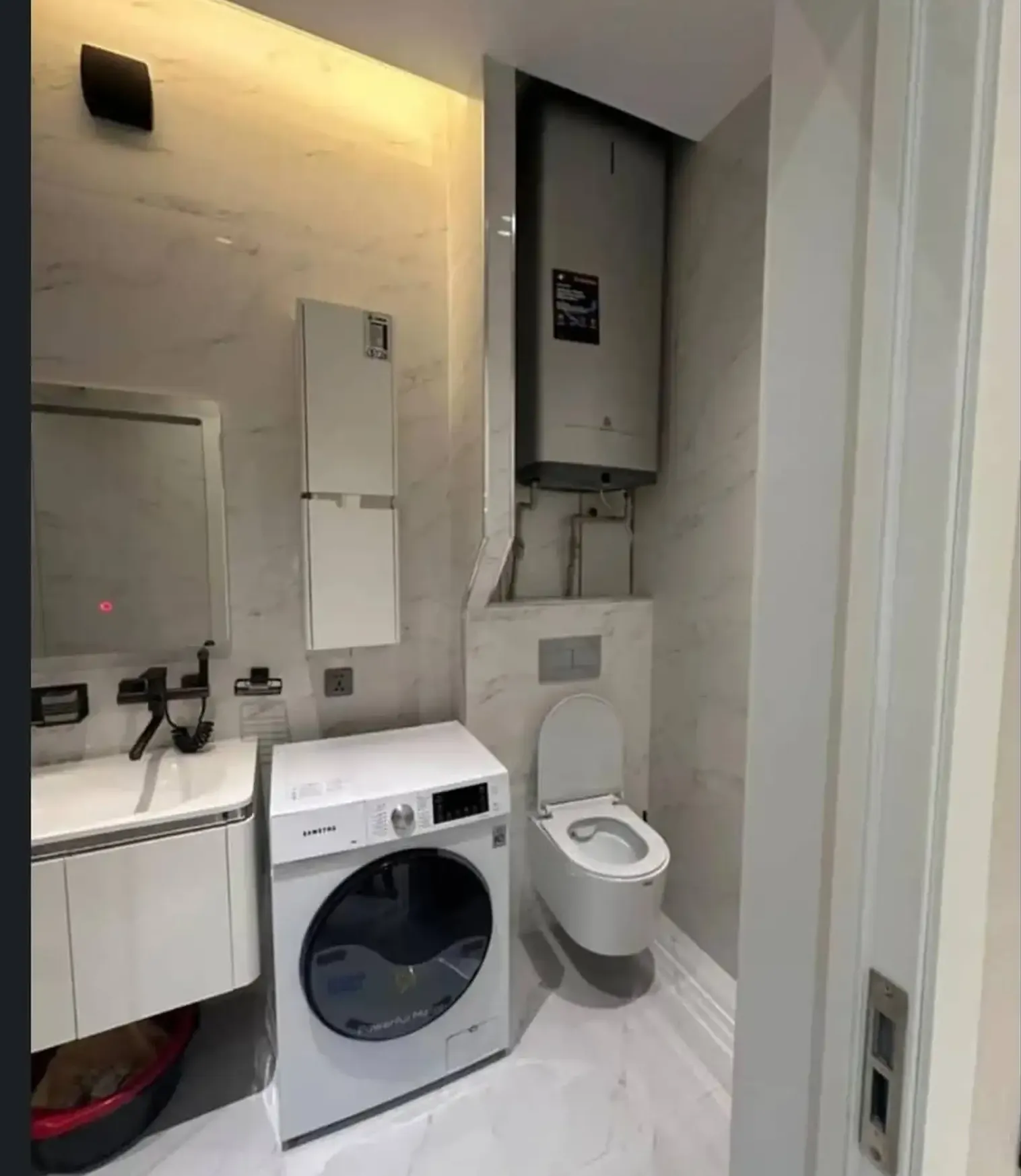 2-комн. квартира, 16 этаж, 90м², Шохмансур