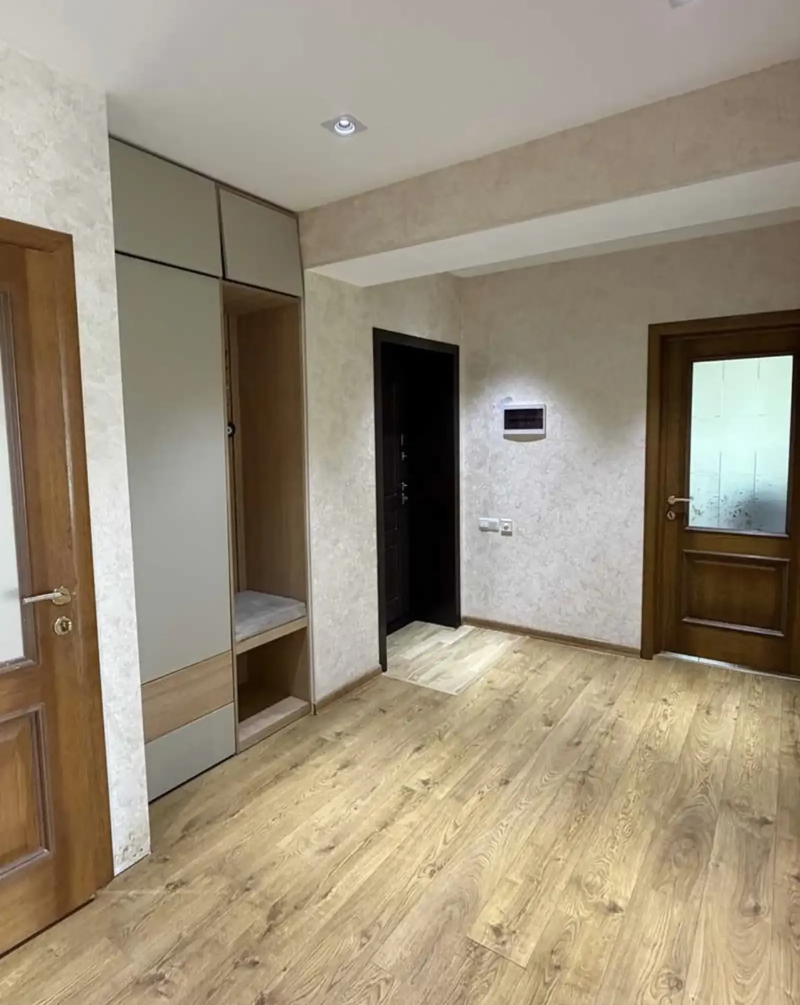 4-комн. квартира, 4 этаж, 70 м², Сино