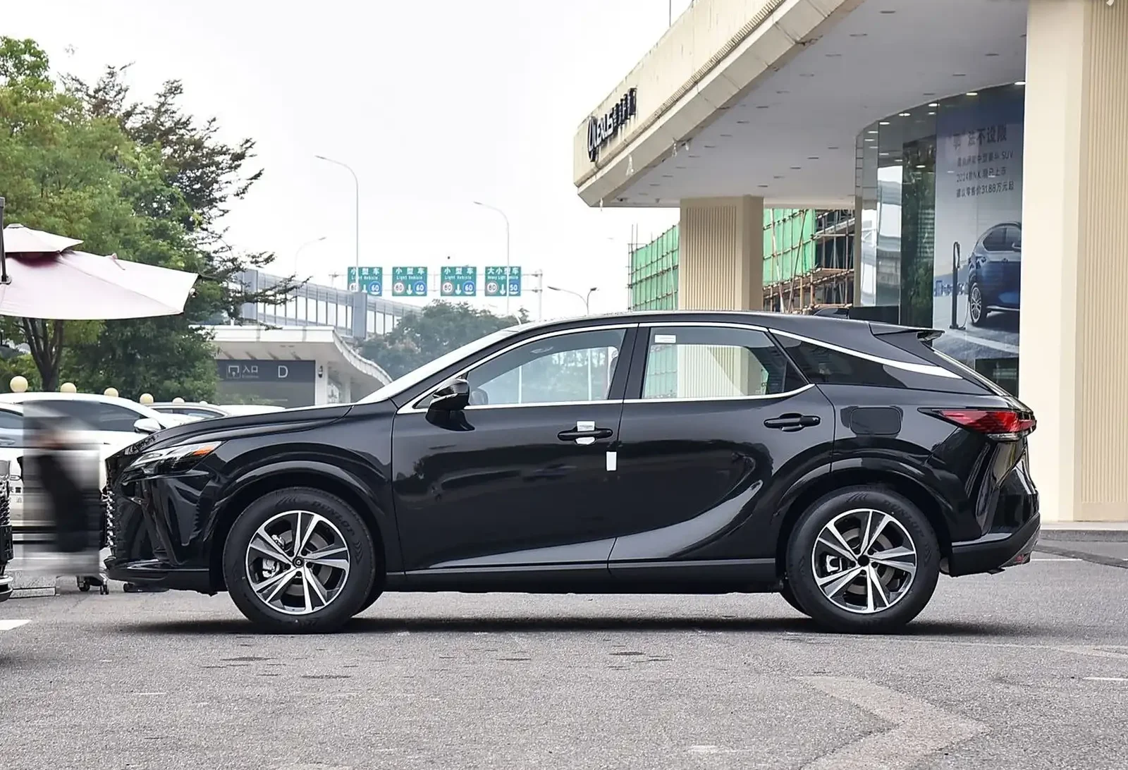 Lexus RX series, 2025 на заказ — фото 7