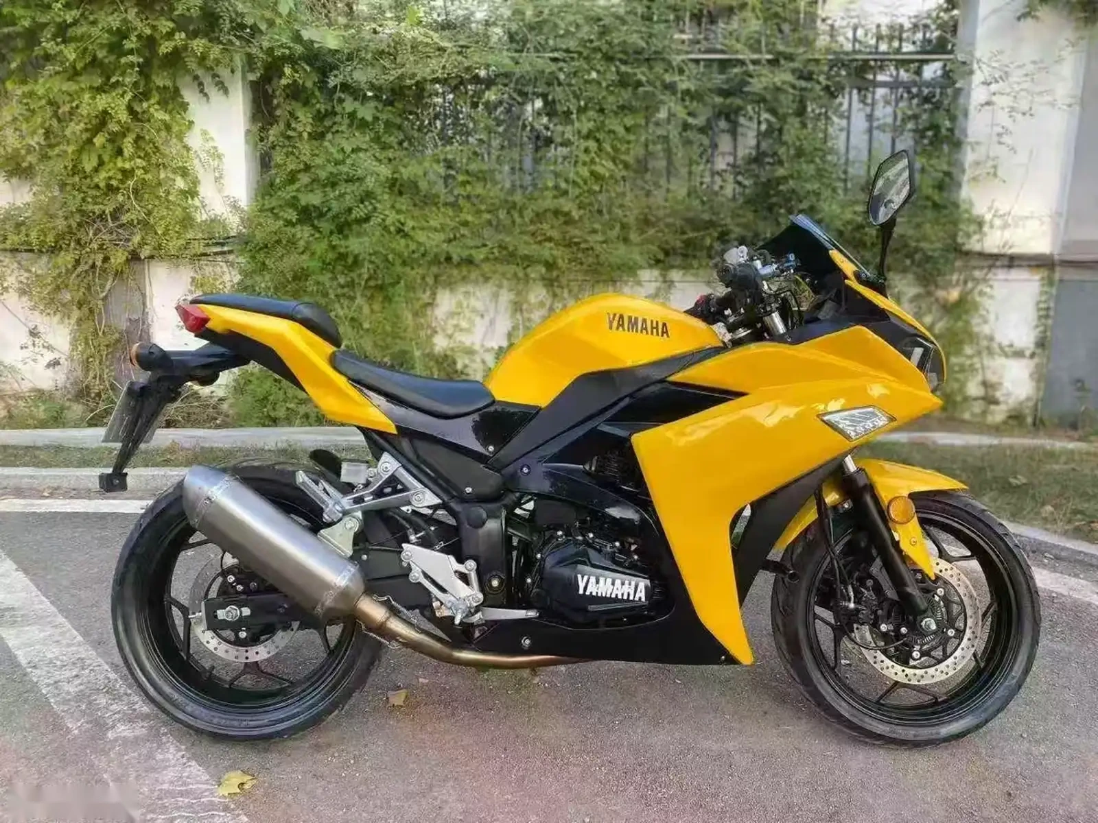 Мотоцикл Yamaha R3 — фото 3