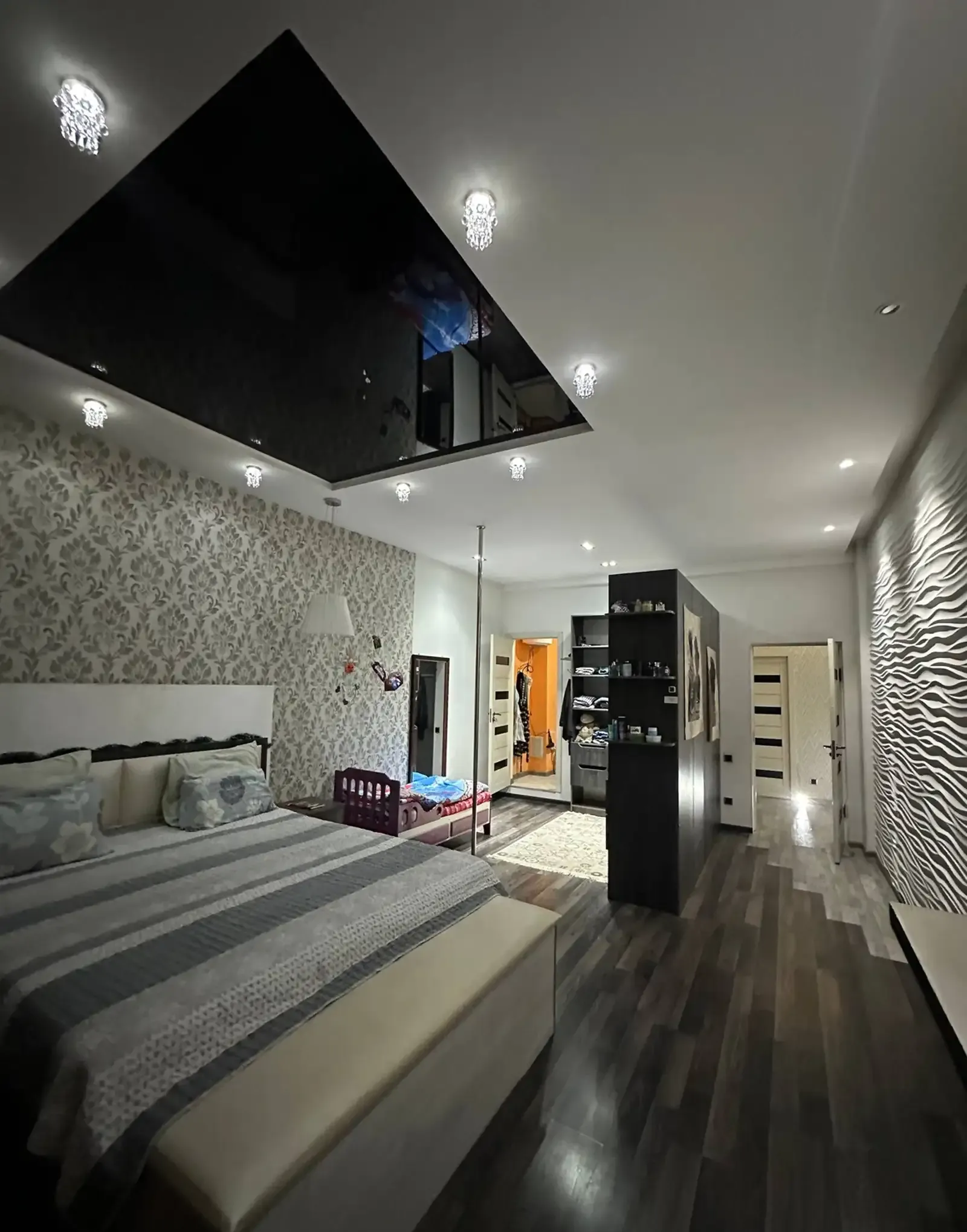 4-комн. квартира, 9 этаж, 137 м², Исмоили Сомони