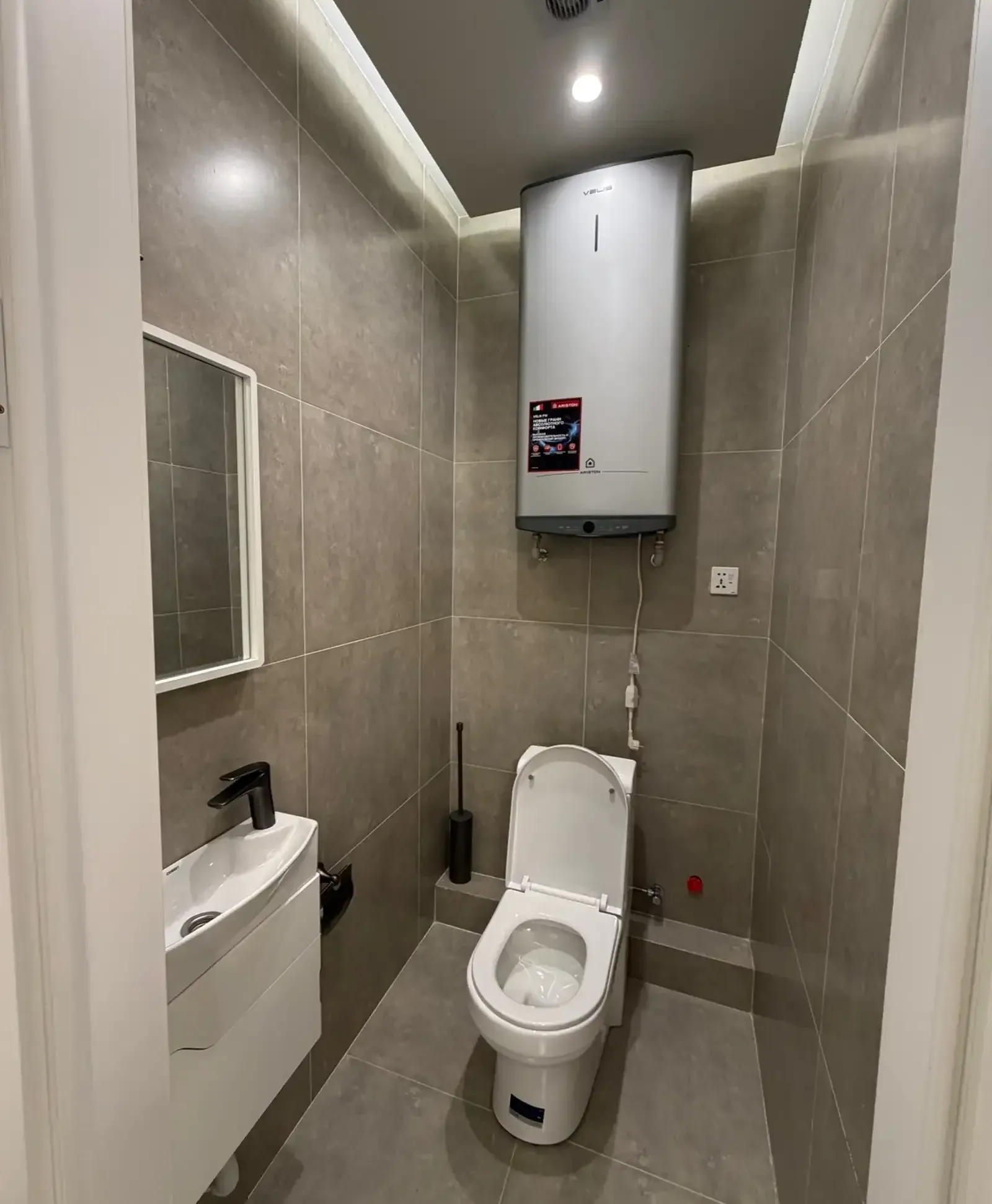 2-комн. квартира, 12 этаж, 100м², Шохмансур/Пайкар