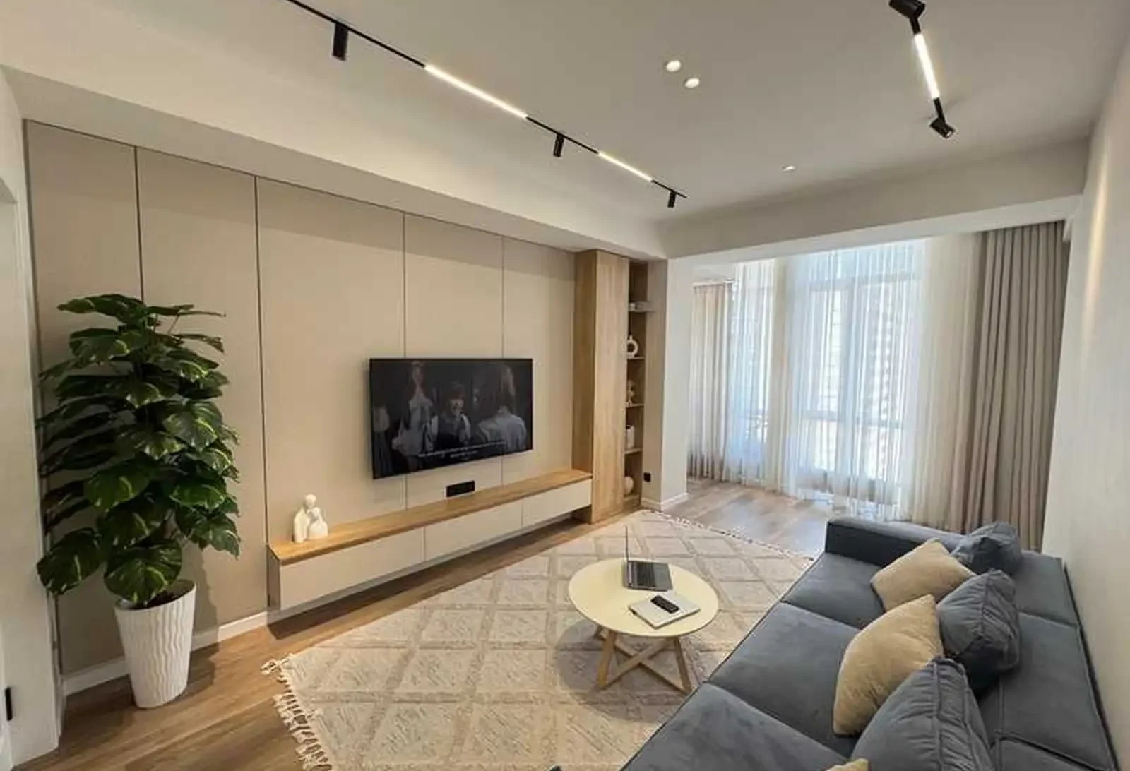 3-комн. квартира, 13 этаж, 108м², Шохмансур Овир