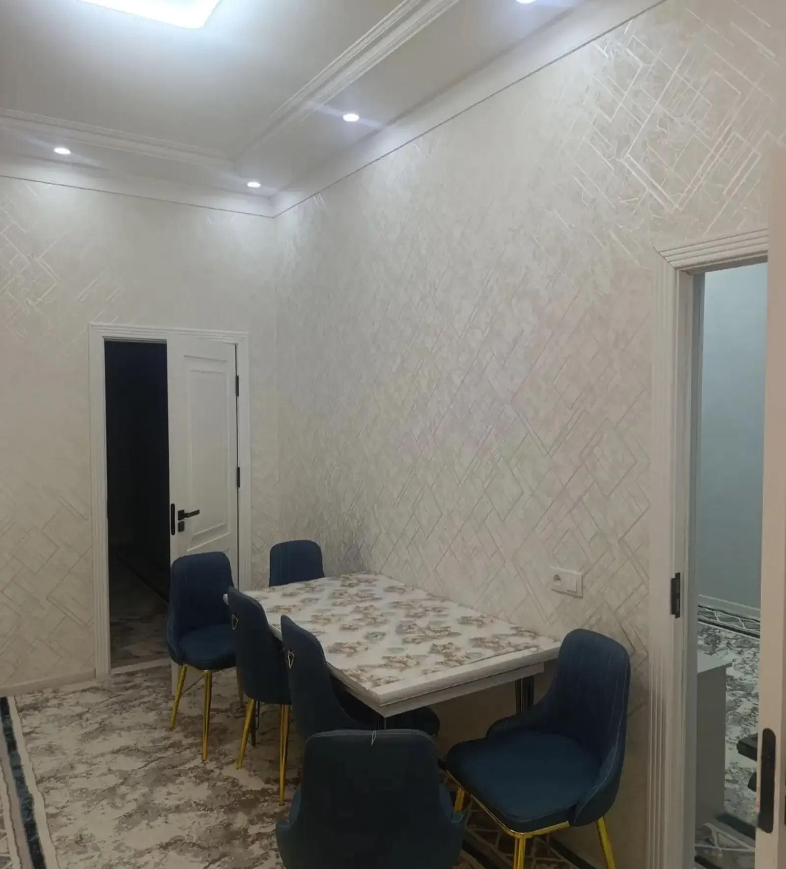 2-комн. квартира, 3 этаж, 60м², Исмоили Сомони
