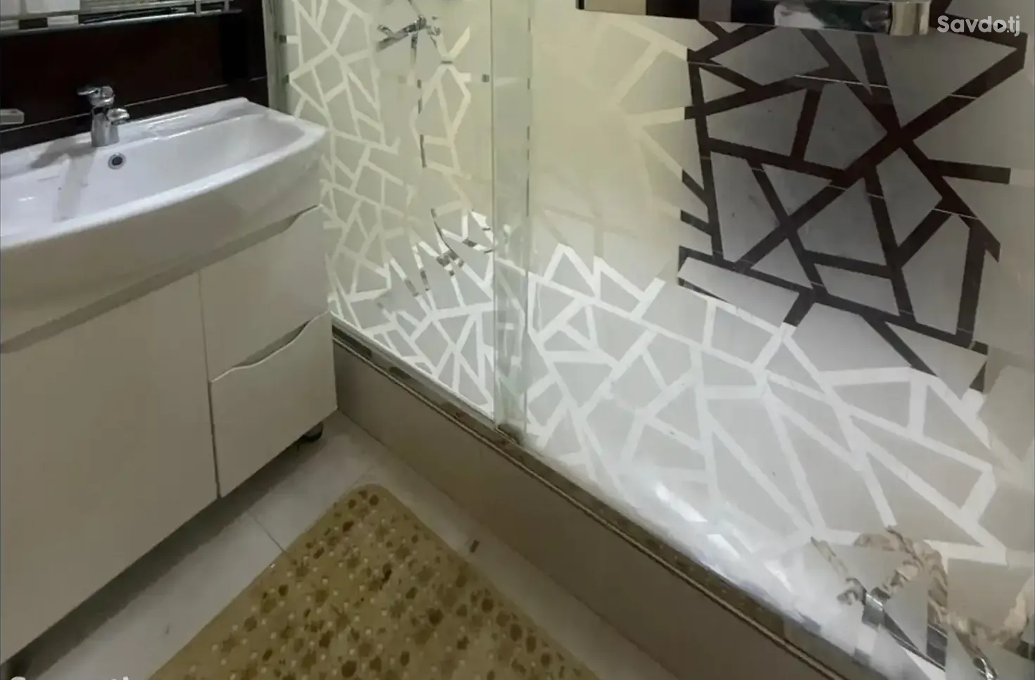2-комн. квартира, 13 этаж, 81м², И Сомони