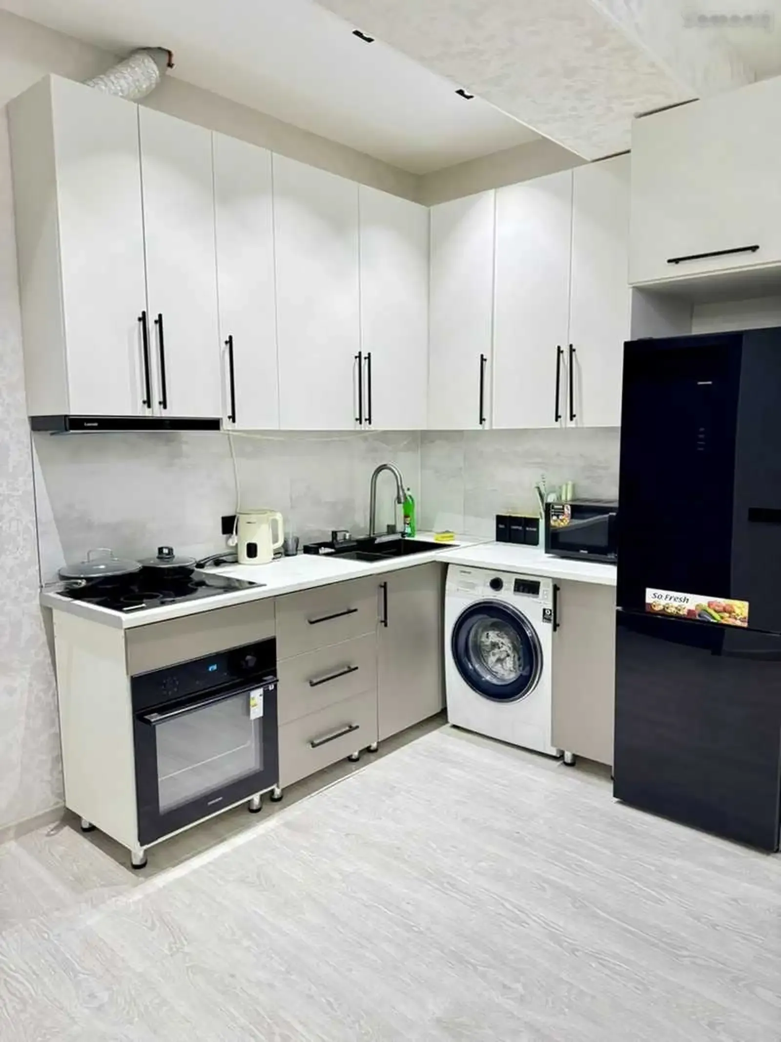 2-к квартира, 17 этаж, 68 м², шохмансур