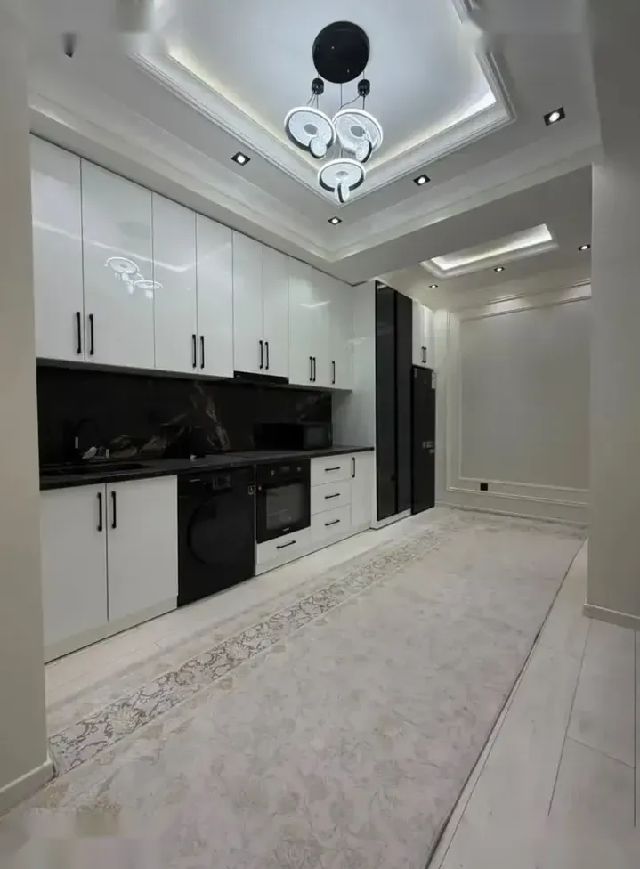 2-комн. квартира, 10 этаж, 141м², Сомони