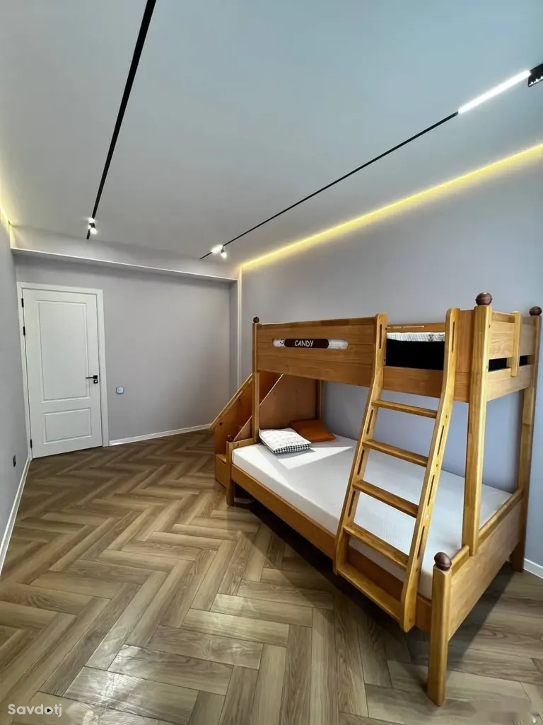 3-комн. квартира, 9 этаж, 95 м², И.Сомони