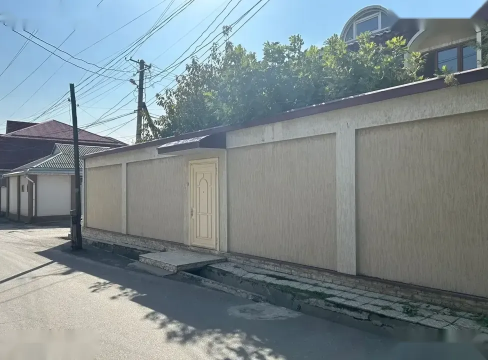 2-этажный, 10 комнатный дом, 450 м², Сомони