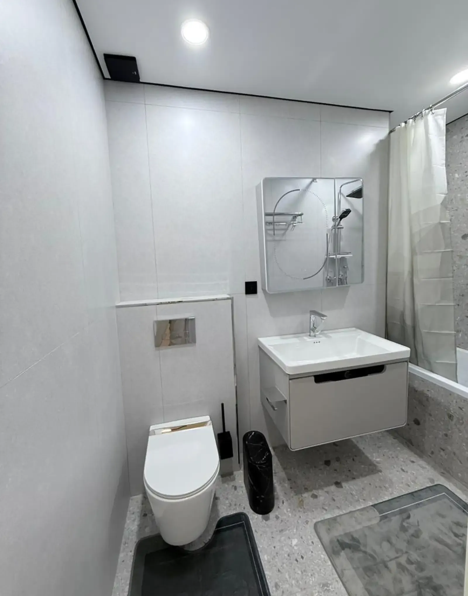 2-комн. квартира, 4 этаж, 98 м², Спартак, Ёвар